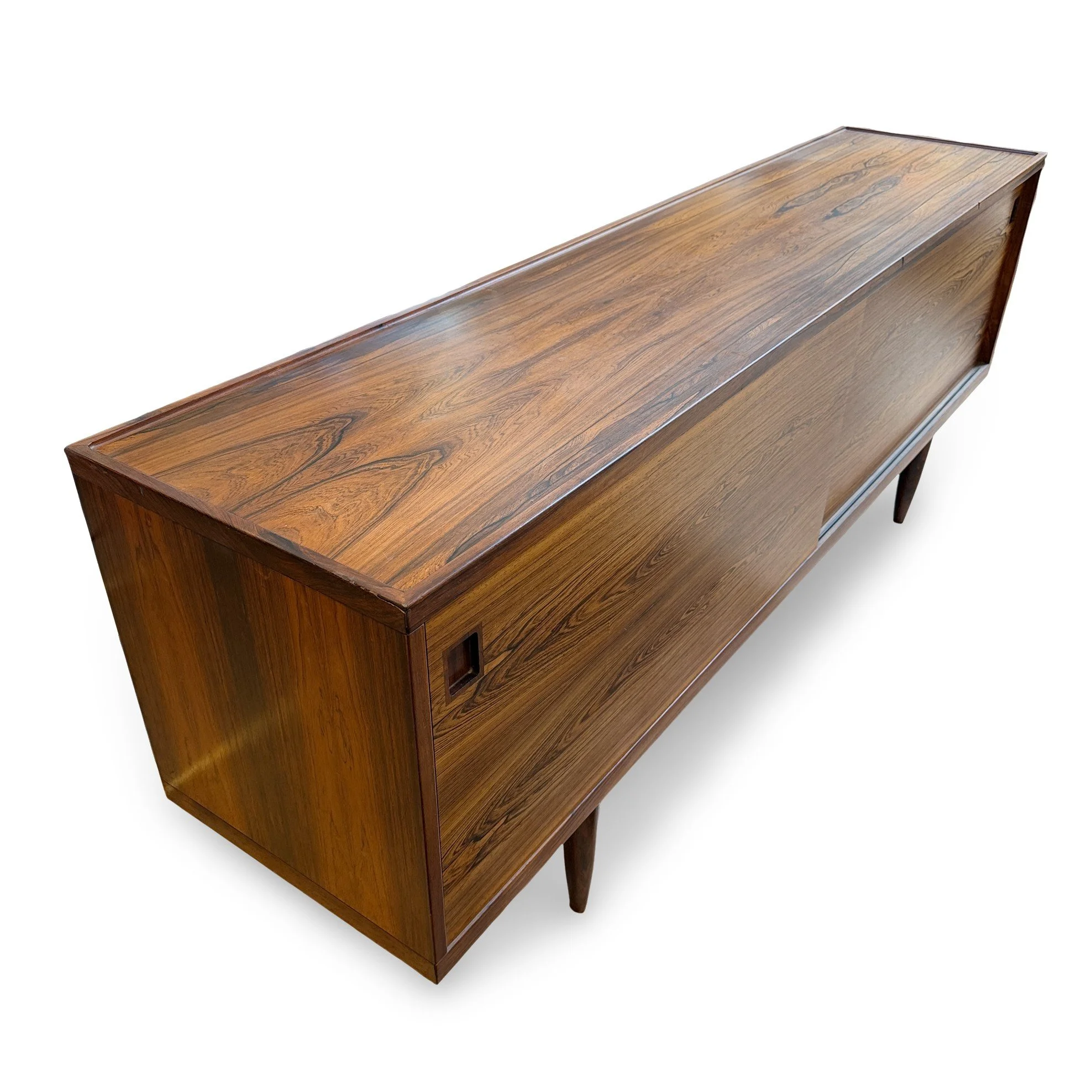 moller credenza (9).jpg