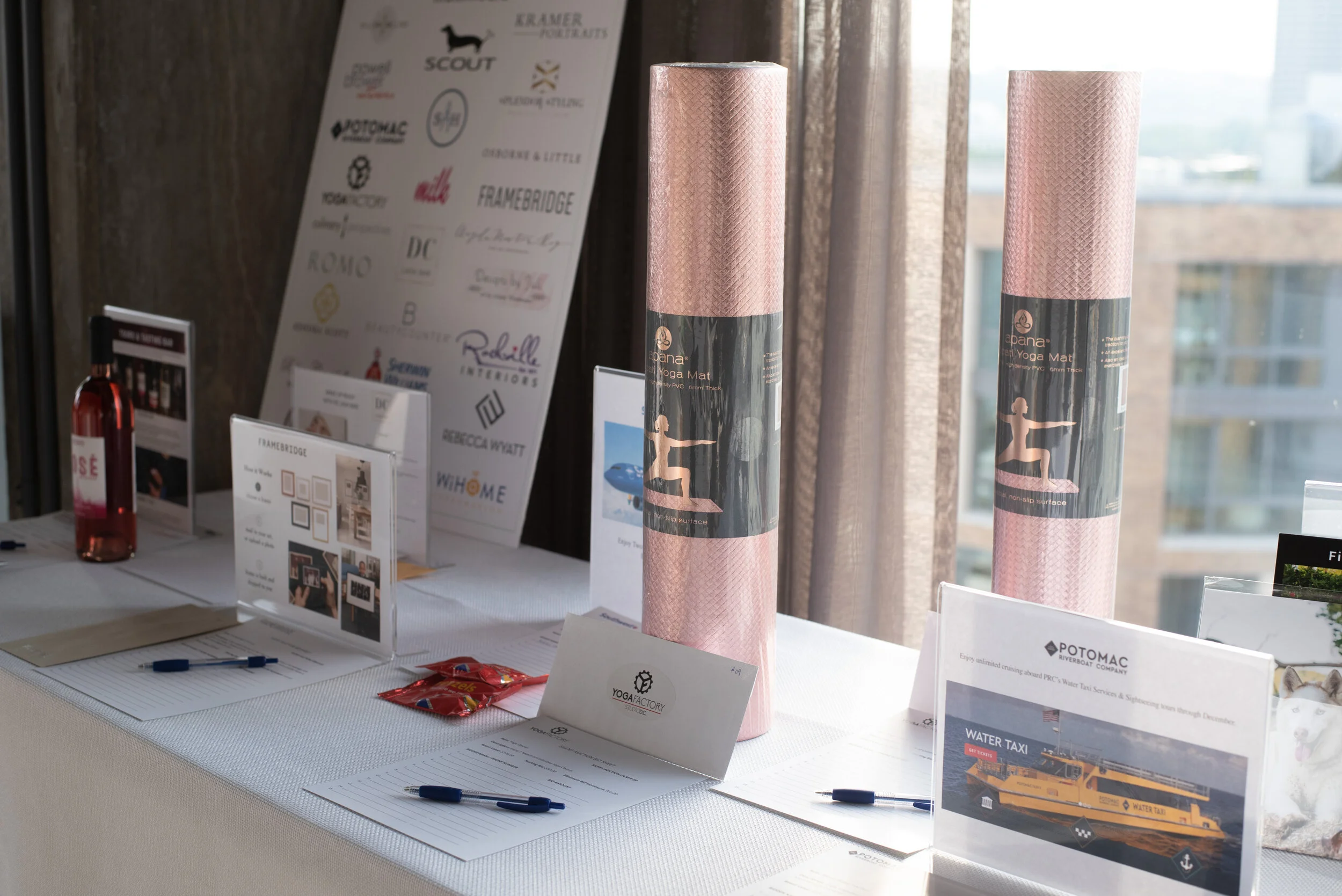 Silent Auction 2.jpg
