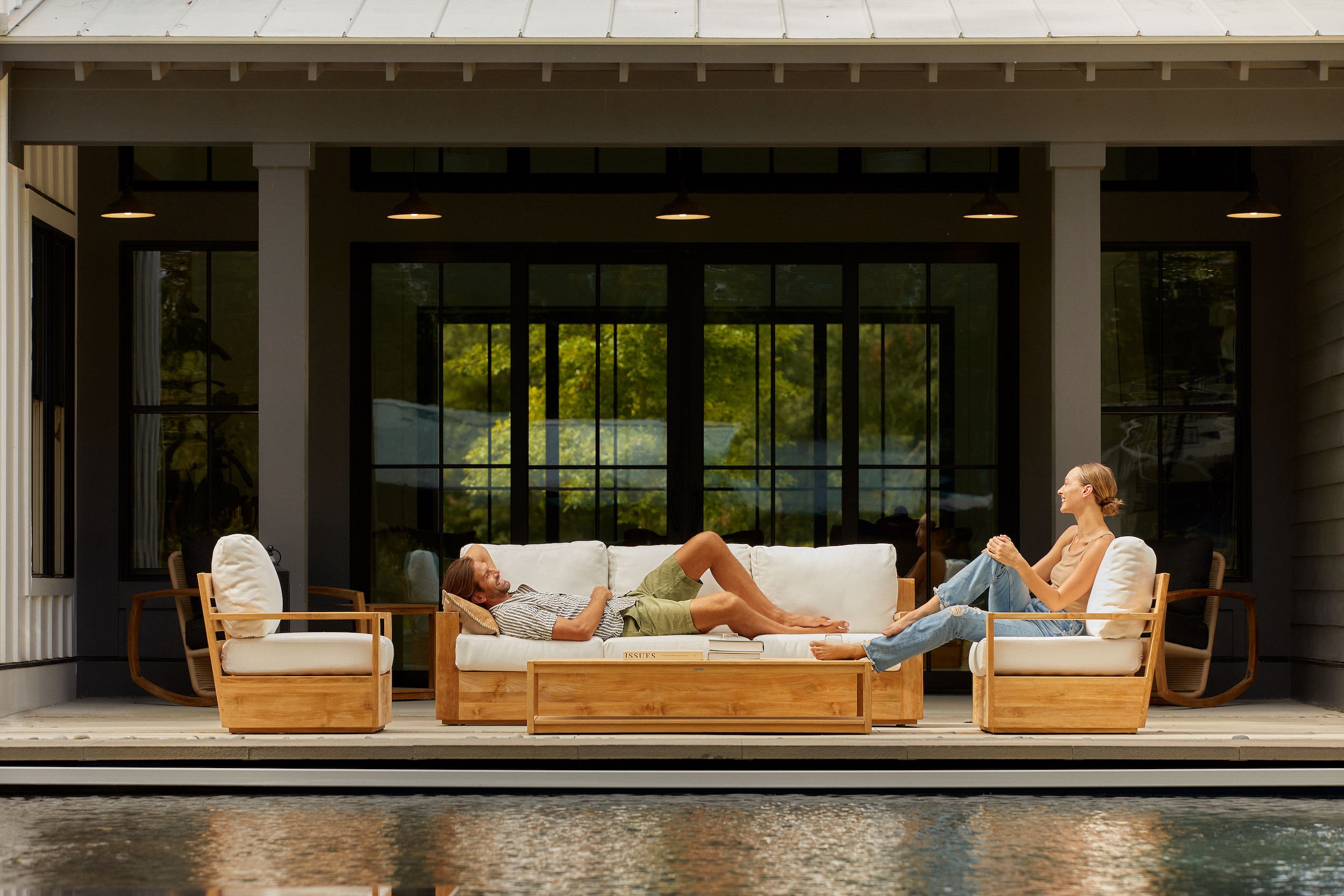08262021-TeakandTable-LIFESTYLE00801 (1).jpg