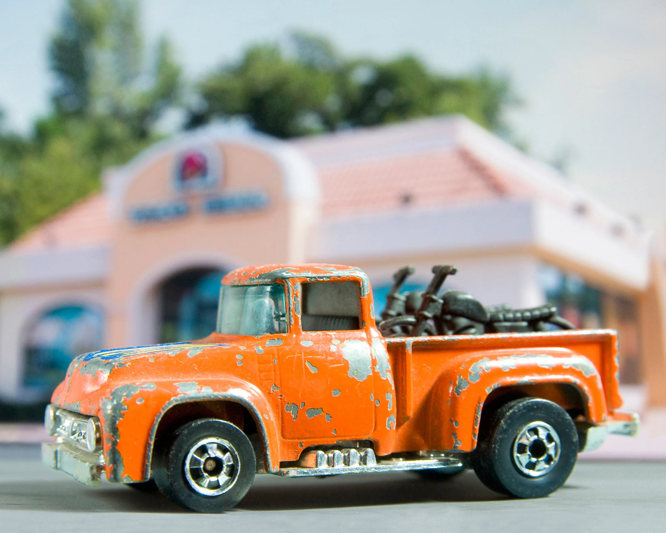 CARDEN_FAST_FOOD_CARS_14.jpg