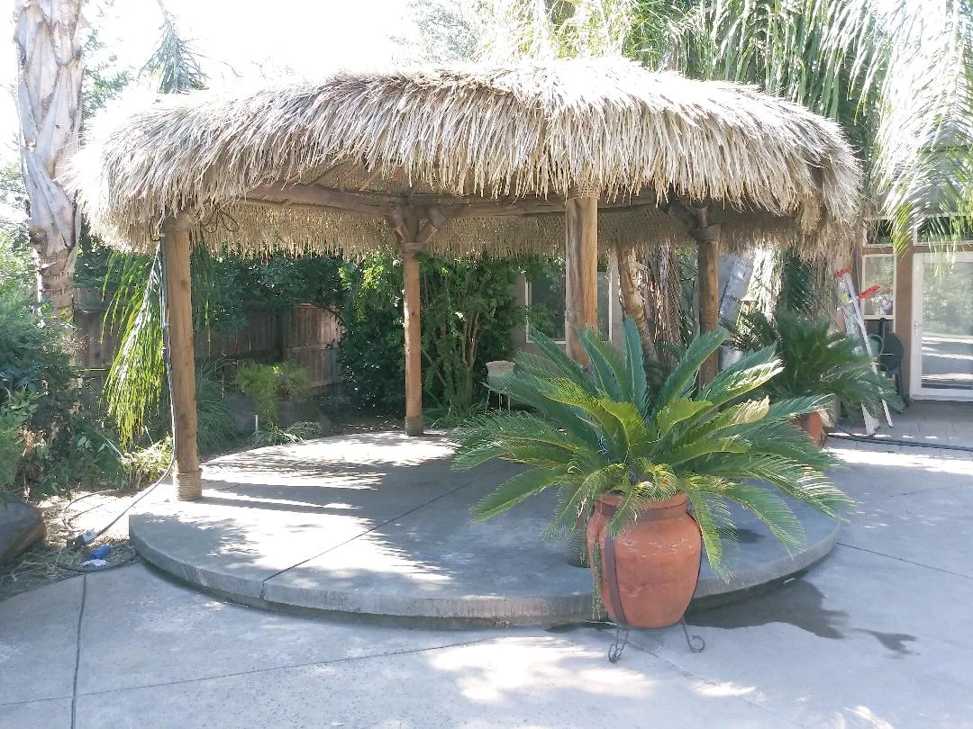 palapa hut 5.jpg