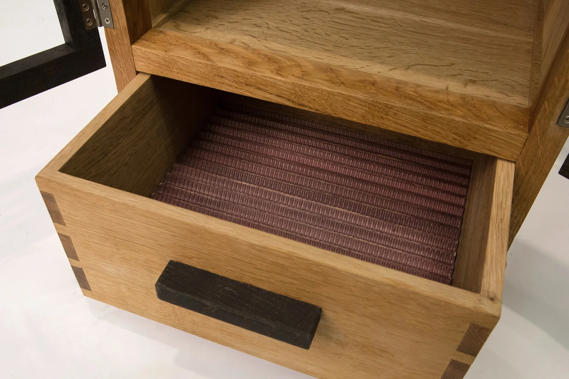 drawer_closeup.jpg