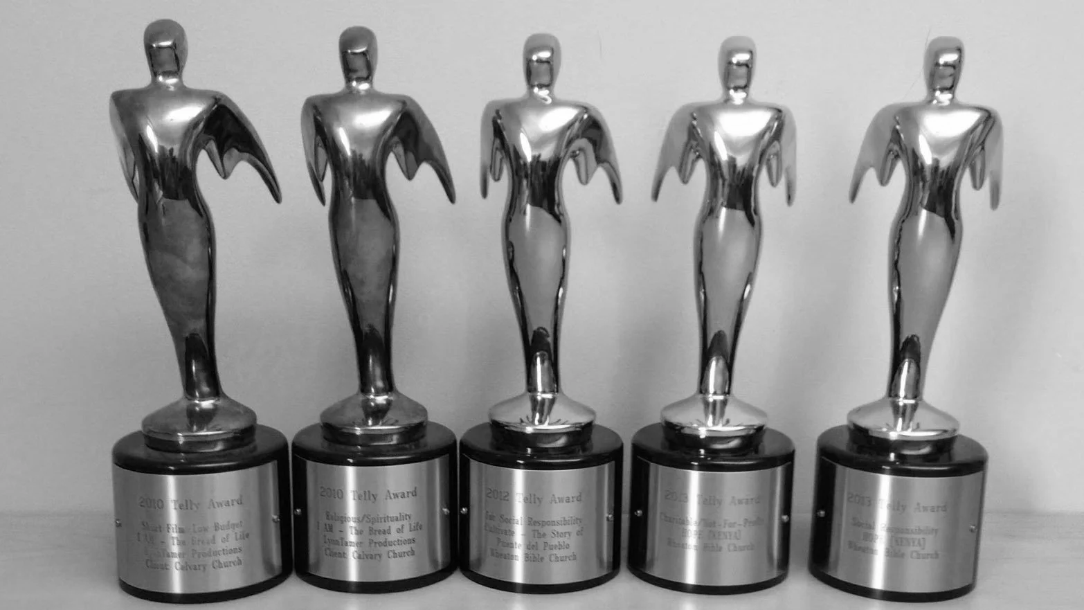 Alex is a five-time Telly Award winning documentary filmmaker and storyteller.