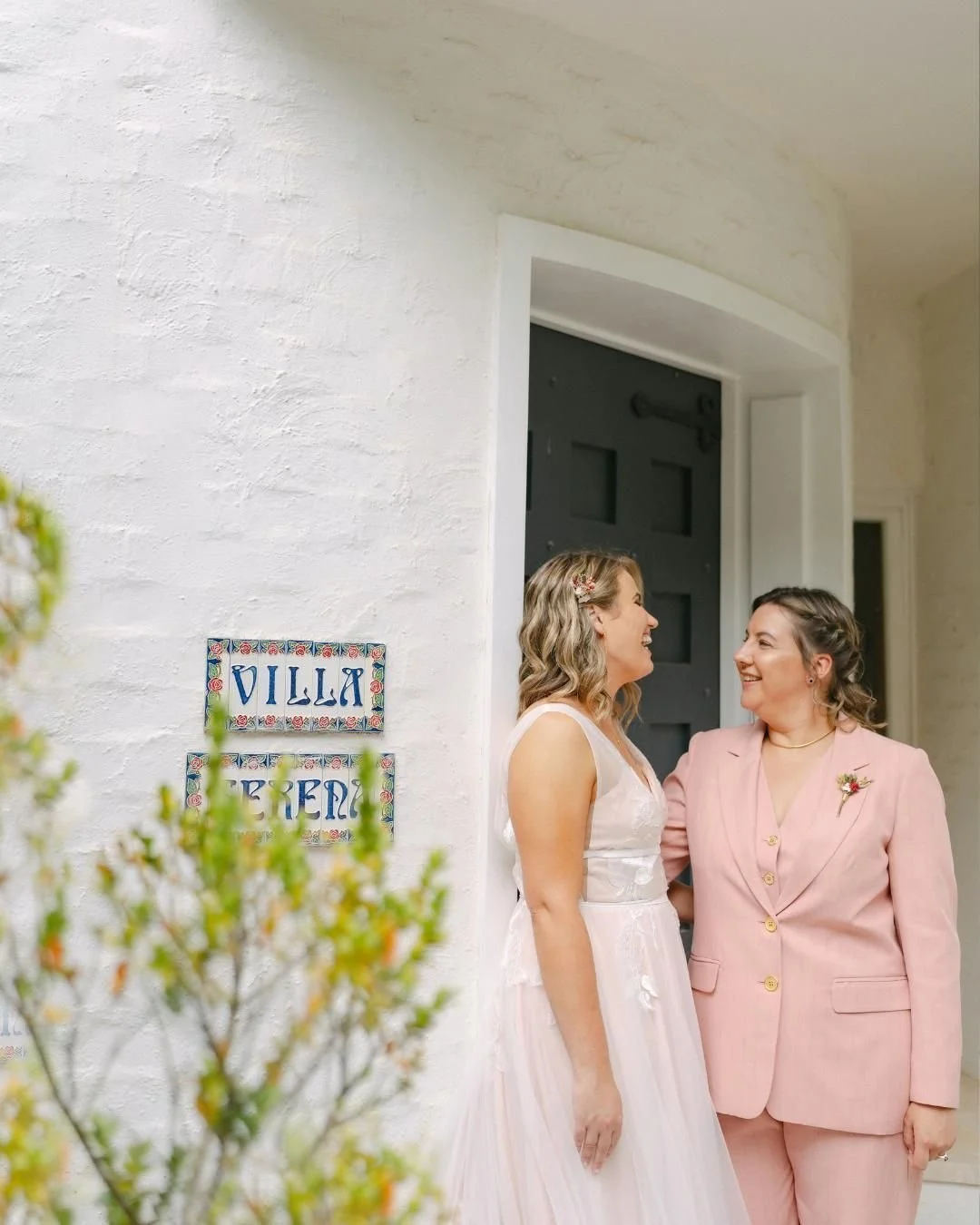 Emily and Saskia- ❤️ ❤️ Not a moment passed where these two where not smiling ear to ear- with joy and love literally pouring out the whole day. 

Celebrant: @standbyjaime
Hair Stylist: @karendyermakeupandhair
Make Up Artist: @karendyermakeupandhair
