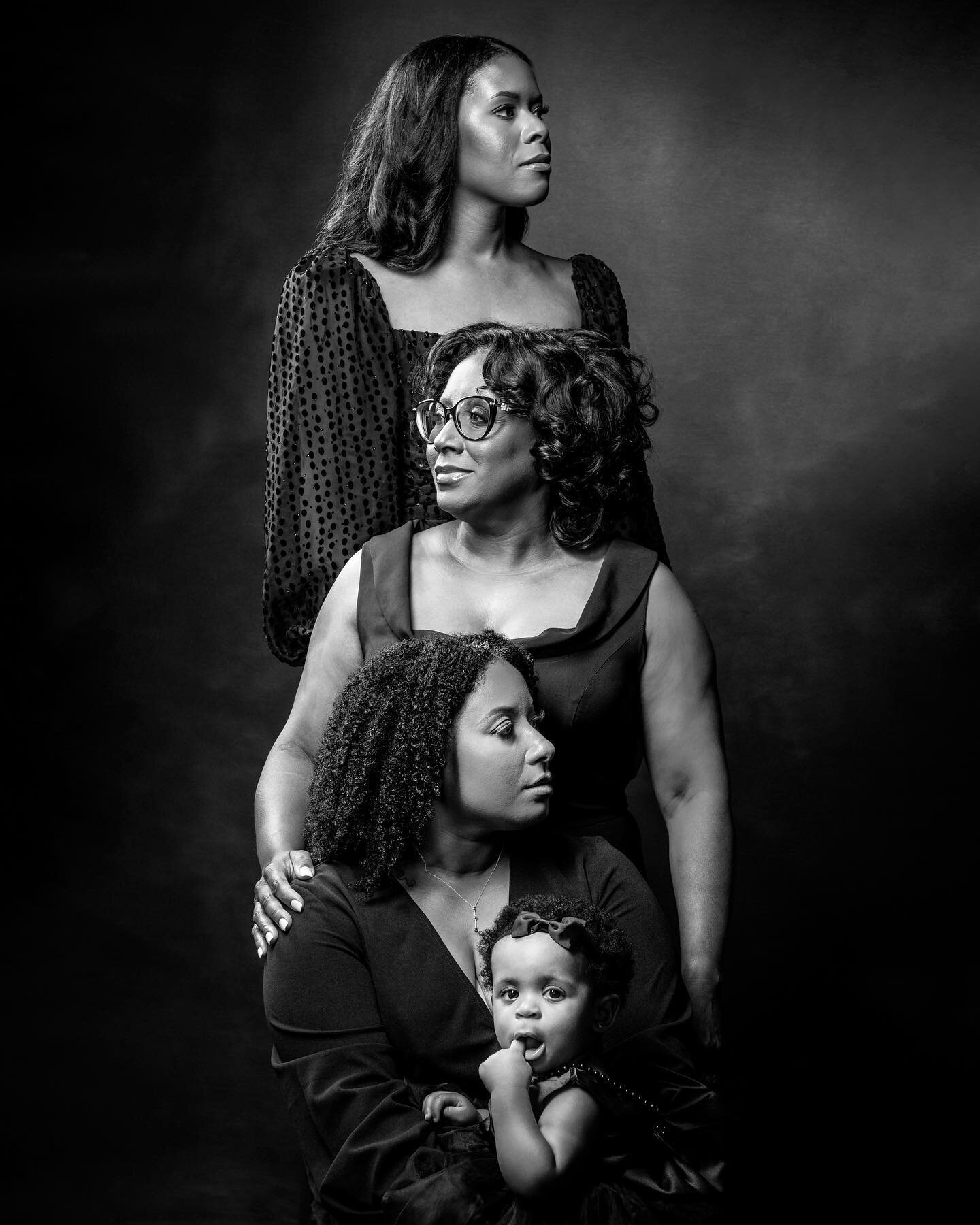 At the beginning of a session I usually have more ideas than I can handle but I always ask for collaboration and often some of my best images comes from that. This was one of those times. Love this so much. Multi generational awesomeness. ❤️