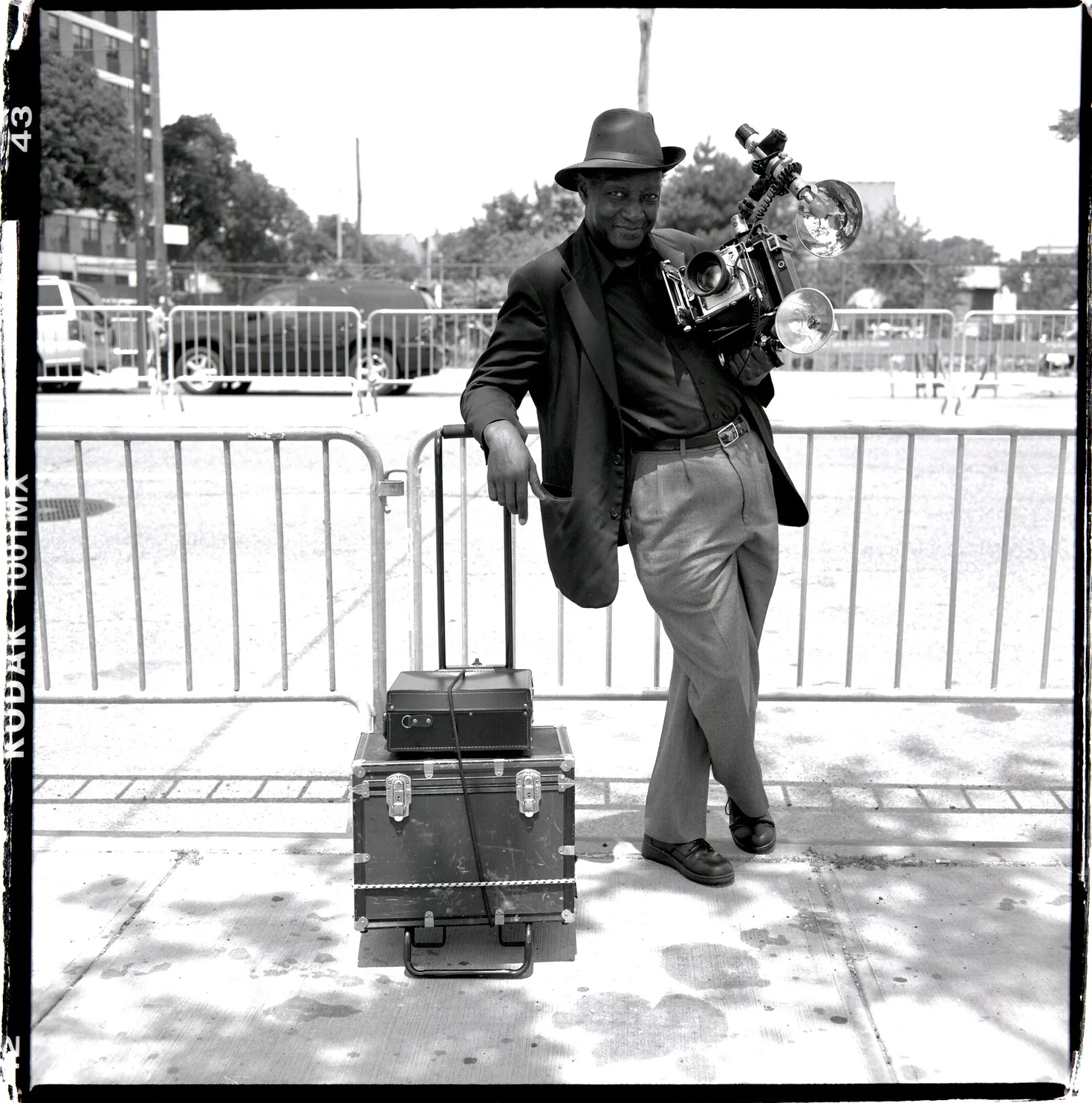 Louis Mendez - Polaroid street photographer - NY