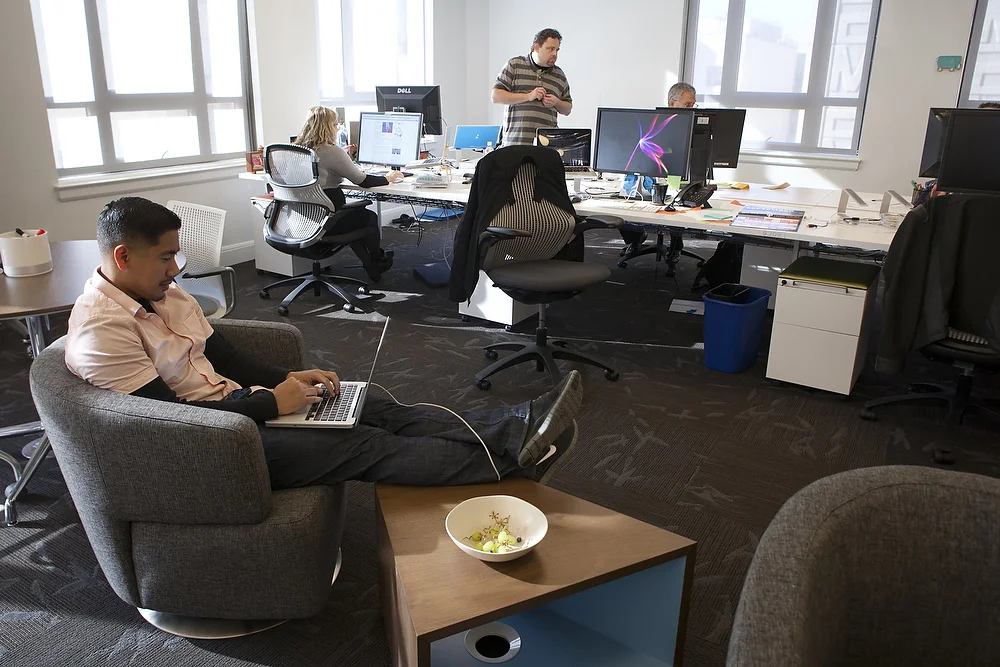 WORKSPACE_29.jpg