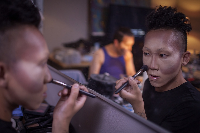 RICE_ROCKETTES_MAKEUP-BTS_04.jpg