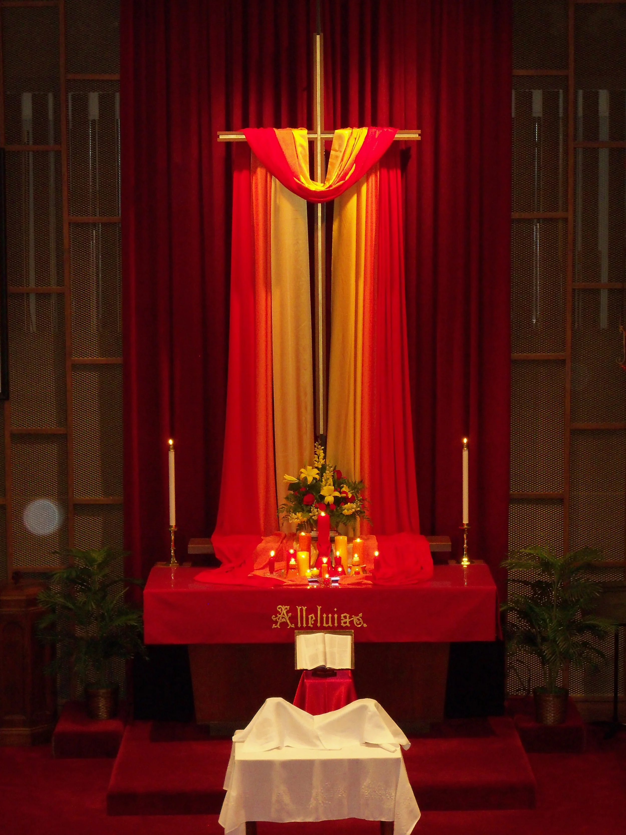 Pentecost 2011 (2).JPG