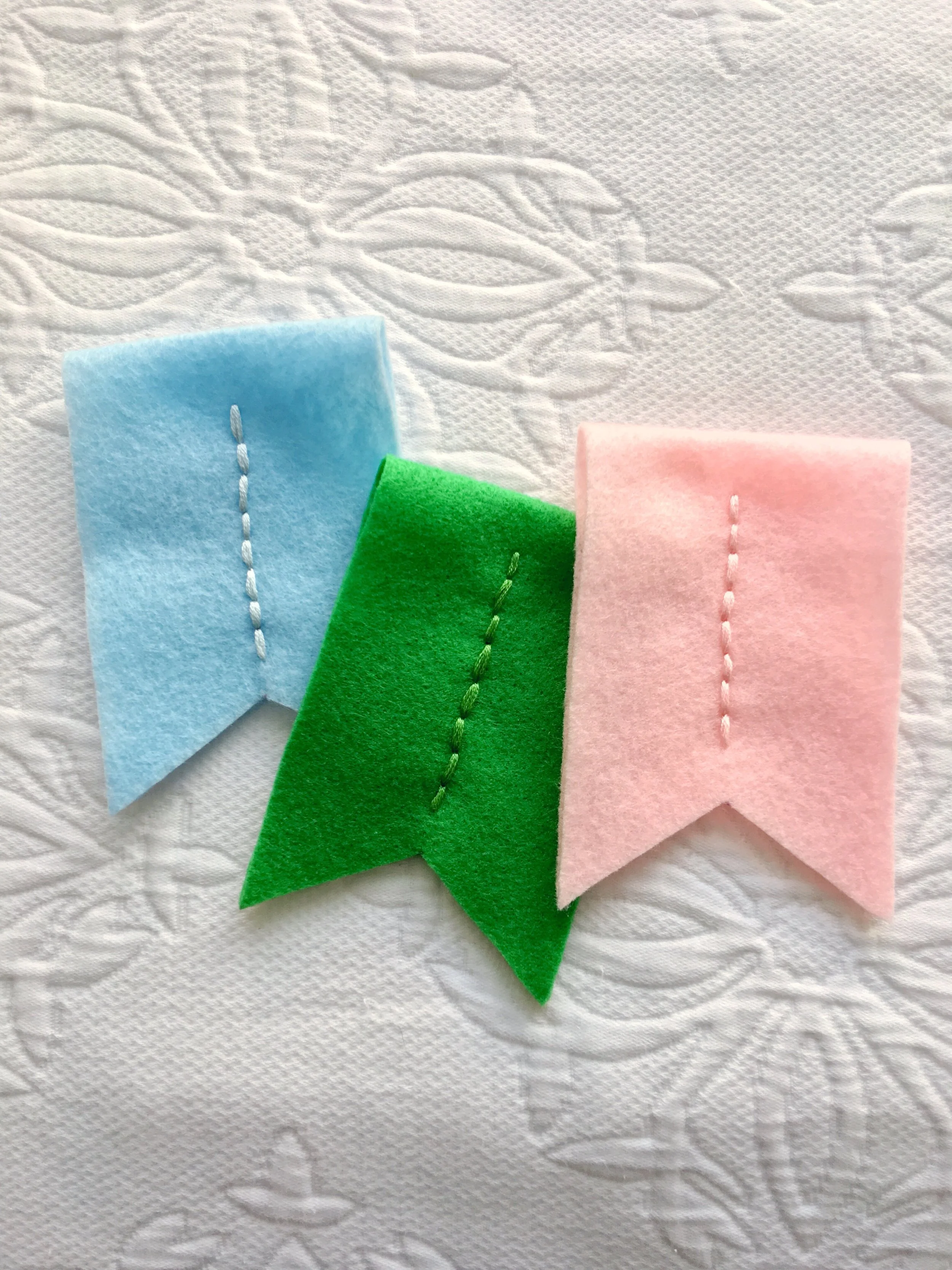 DIY Felt Flag Garland