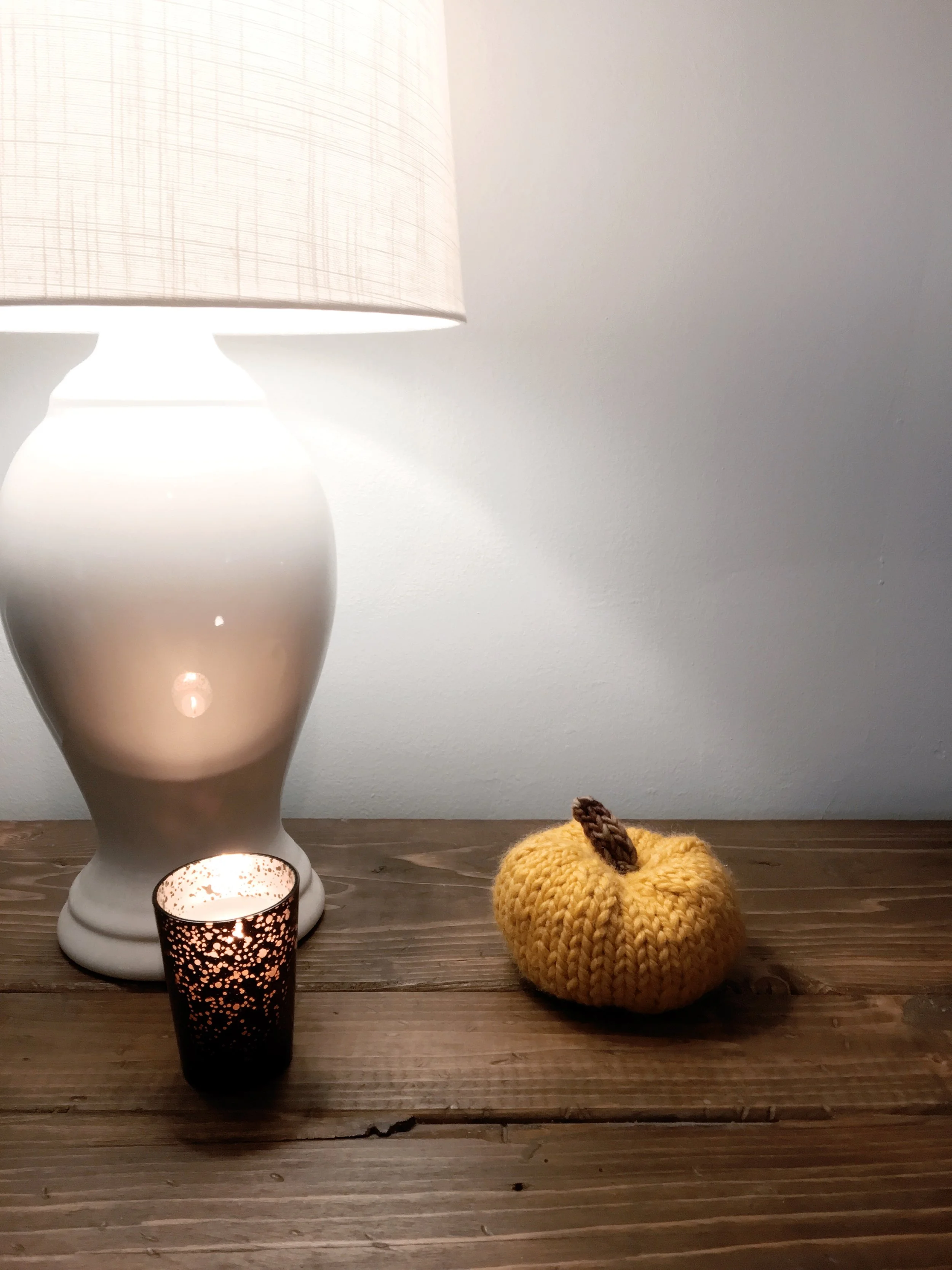 Small Pumpkin Light Orange