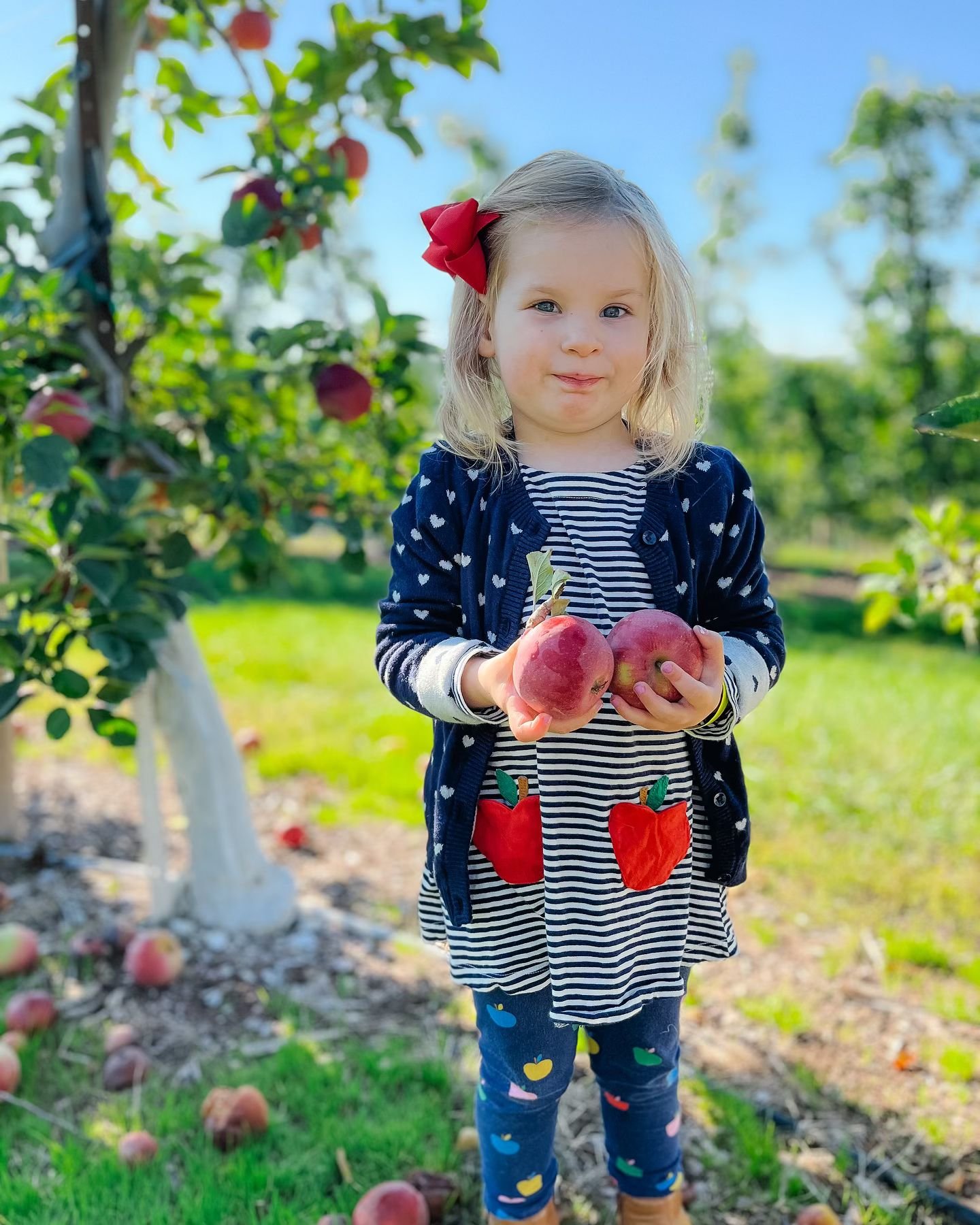 Checking off that fall bucket list &hearts;️🍎🎃