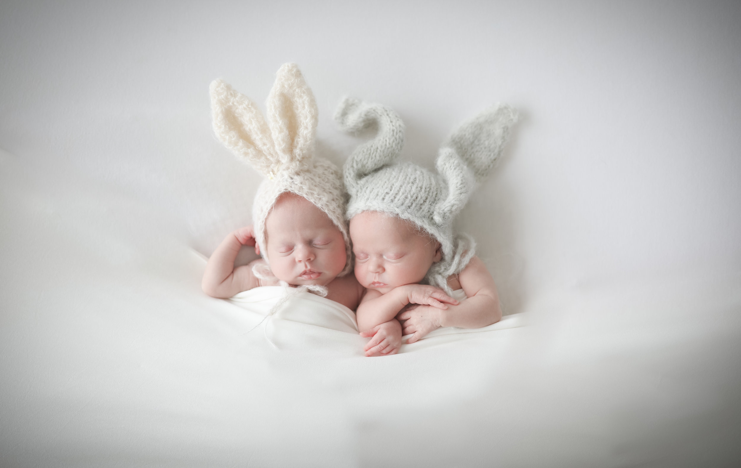 Newborn Photographer for twins in Cheshire