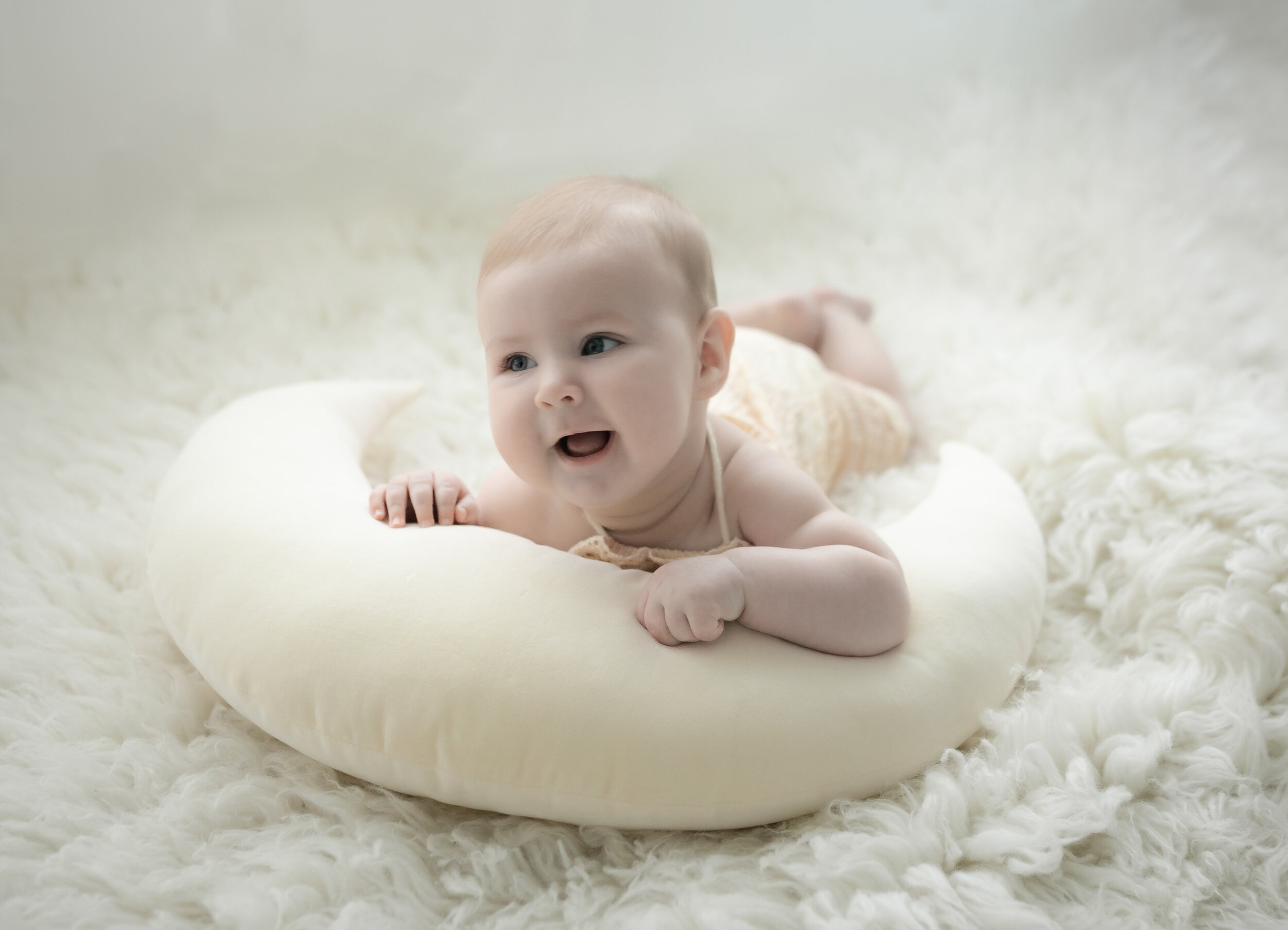 Baby_photoshoot_in_cheshire-26.jpg