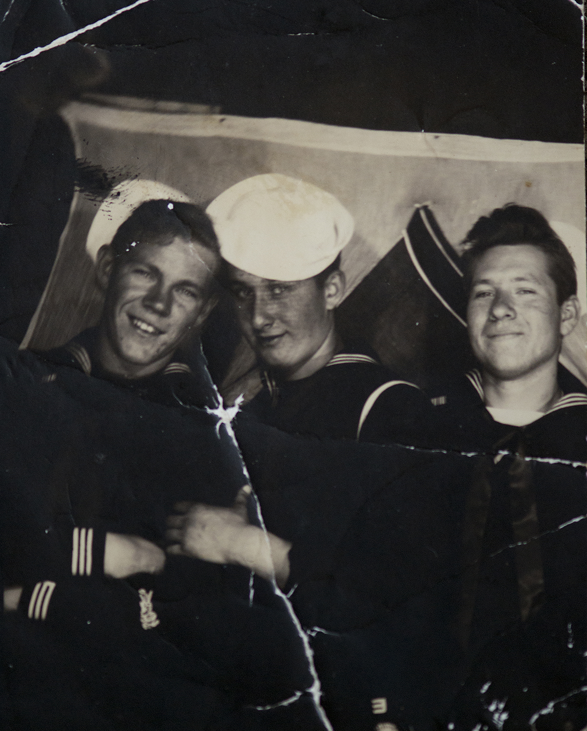 WEB_Orville&NavyPals.jpg