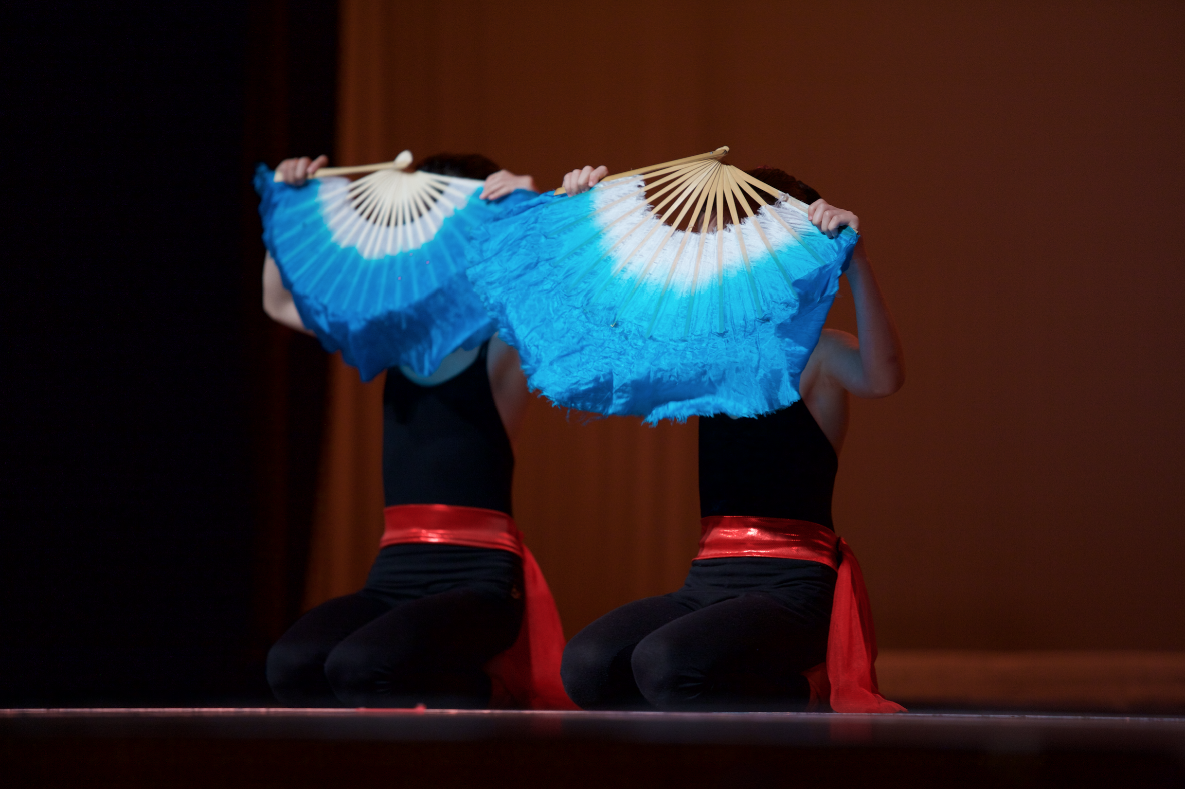 Chinese Fan Dance, Dance Mix (7-9)