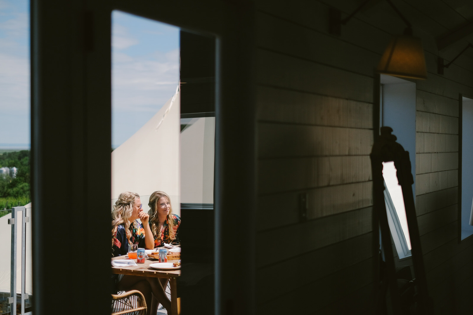 A summer Lightfoot &amp; Wolfville Wedding