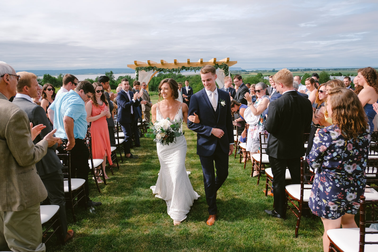 A summer Lightfoot &amp; Wolfville Wedding