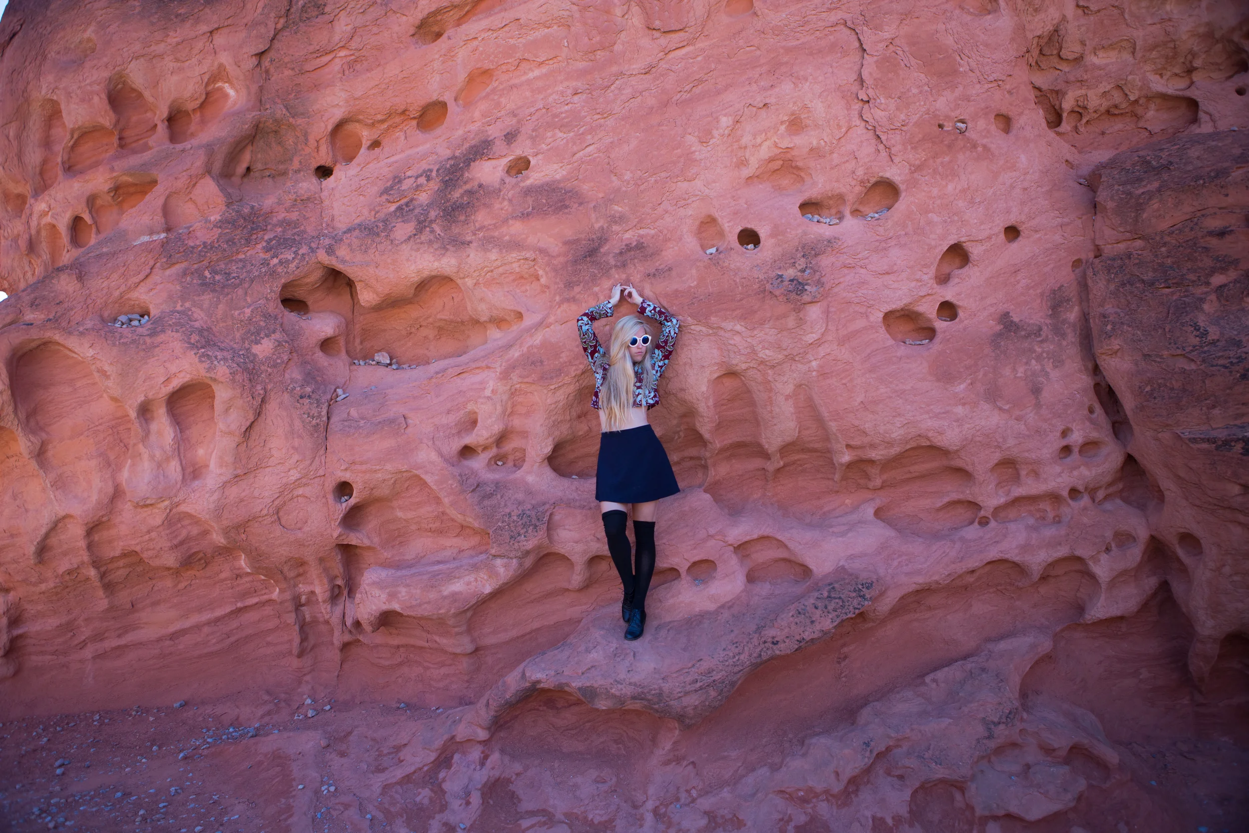 AstroBandit_JordanRose_ValleyofFire_Fashion_NativeRose.jpg