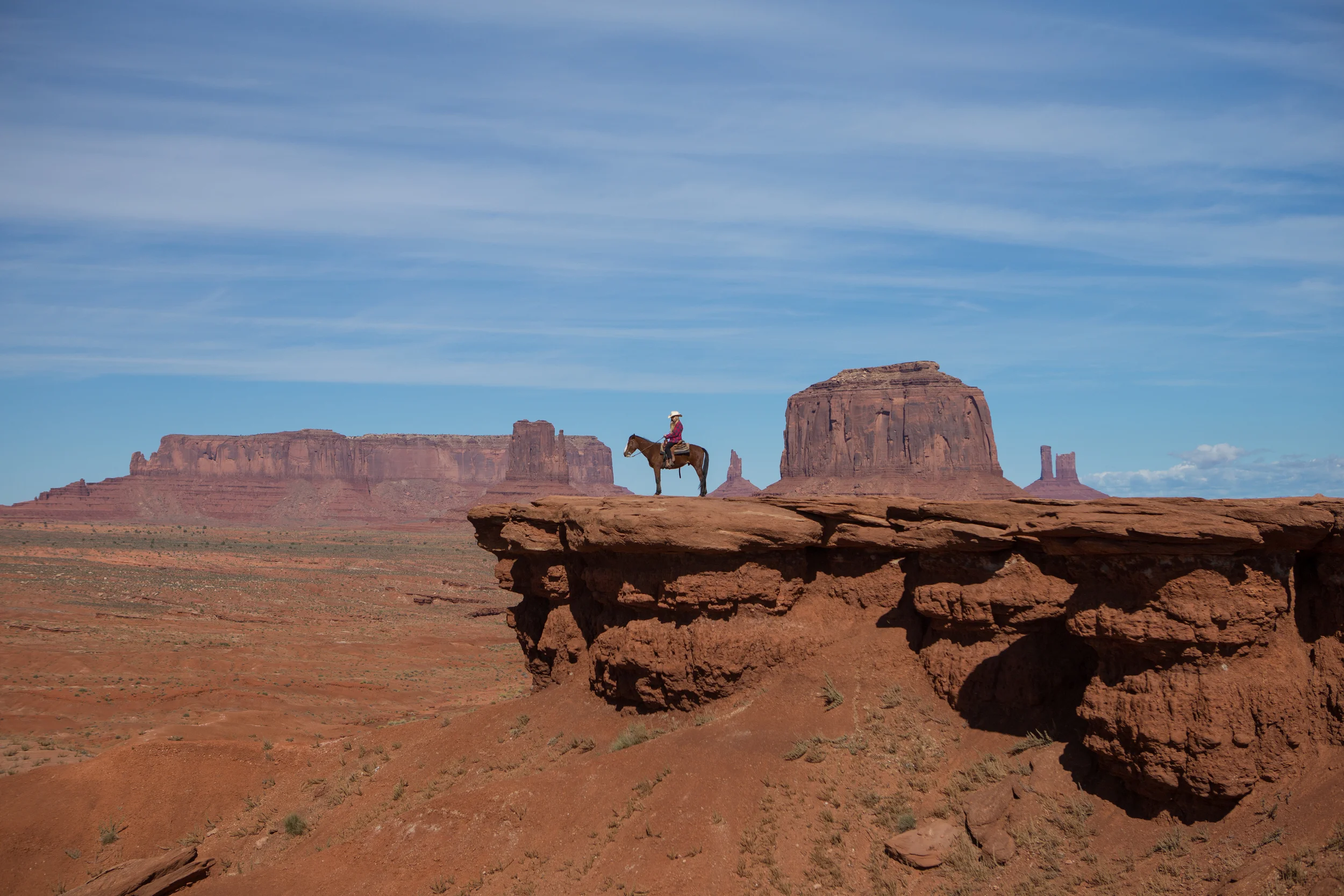 AstroBandit_ValleyOfFire_JordanRose_Horse_OnaHorse_RockFormations_JohnWayne_Wanderlust.jpg