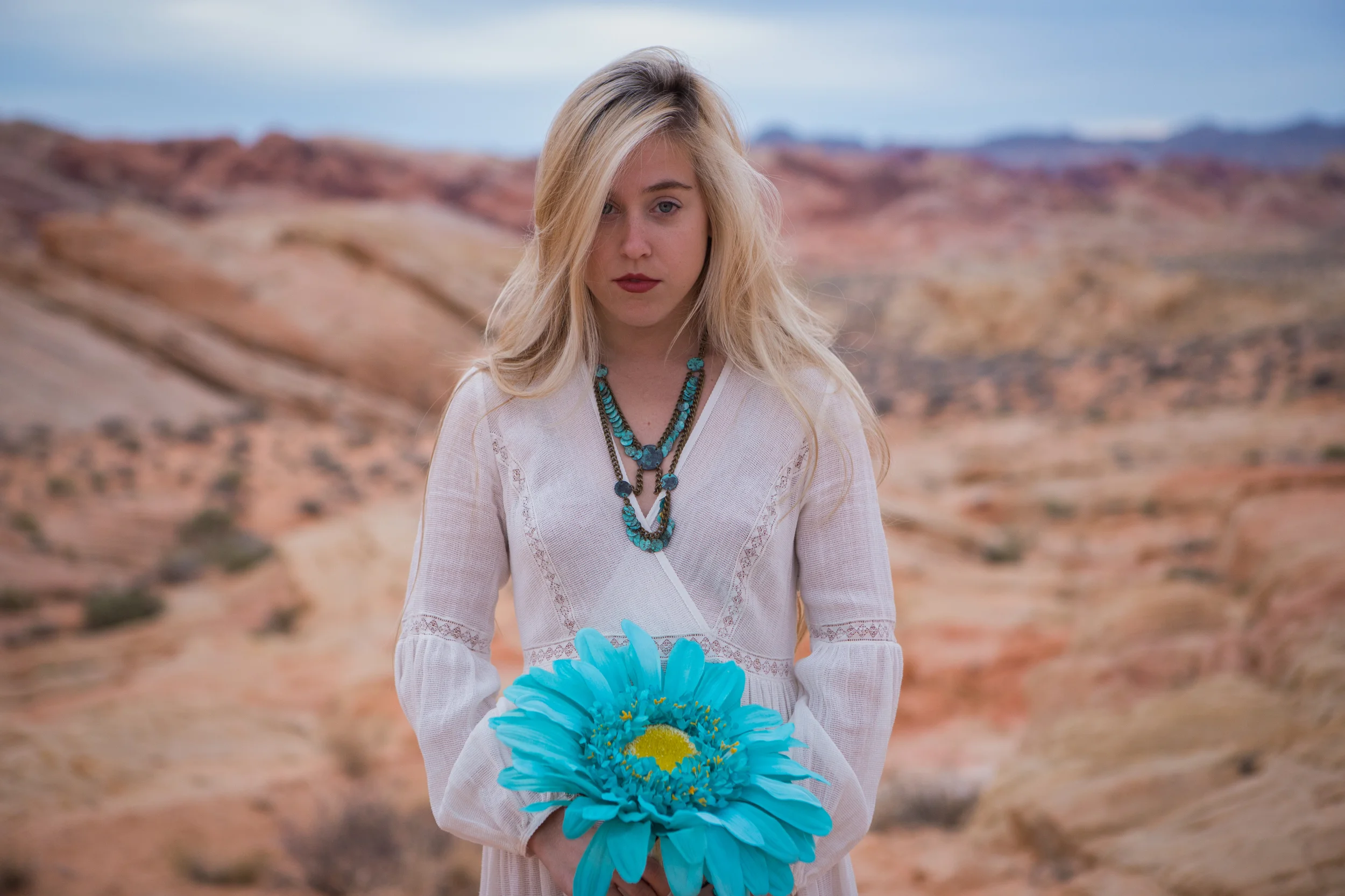 AstroBandit_ValleyOfFire_Sunset_WhiteDress_Dancing_Fashon_1.jpg