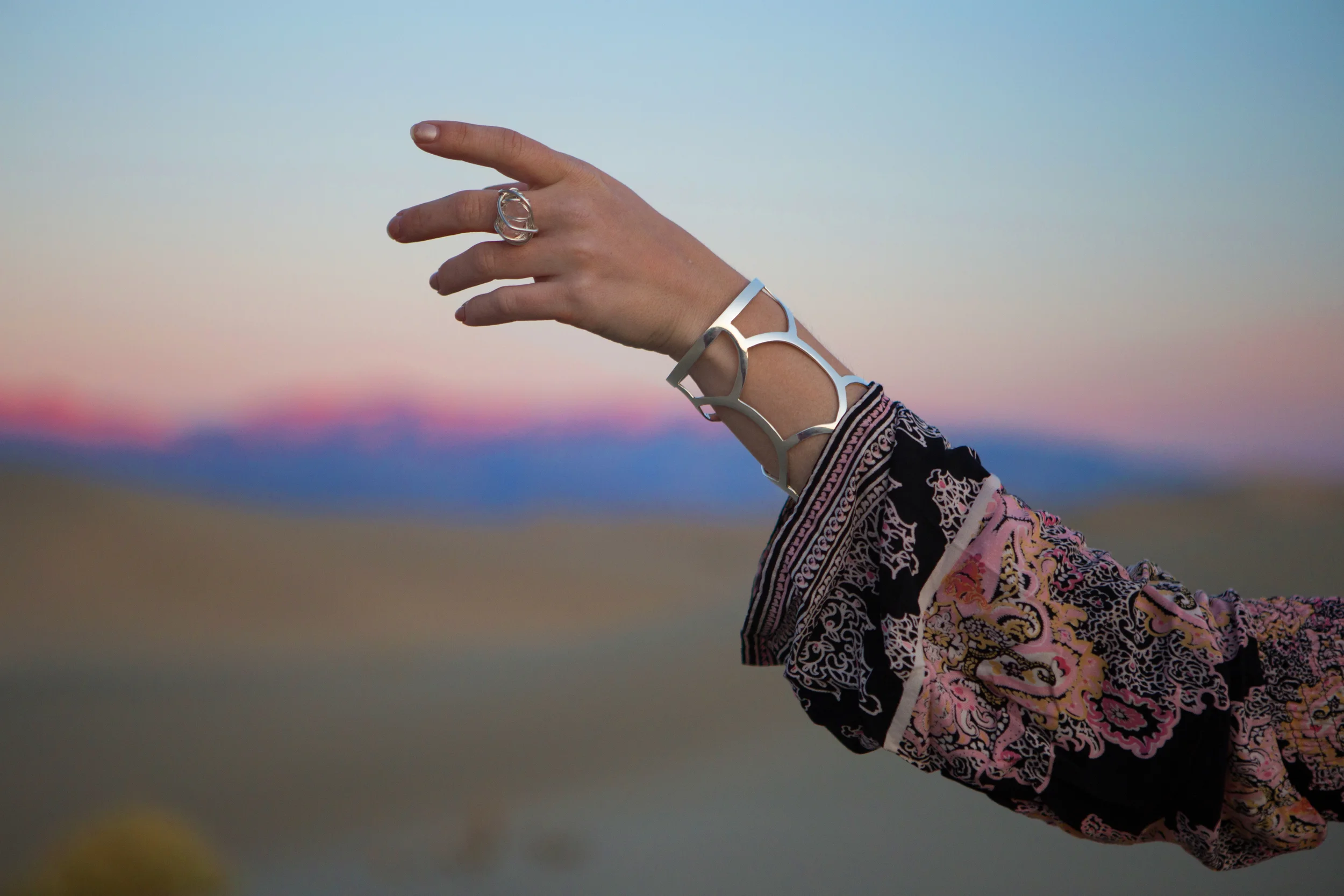 AstroBandit_JordanRose_BandOfGypsies_Sunrise_MesquiteSandDunes_DeathValley_8.jpg