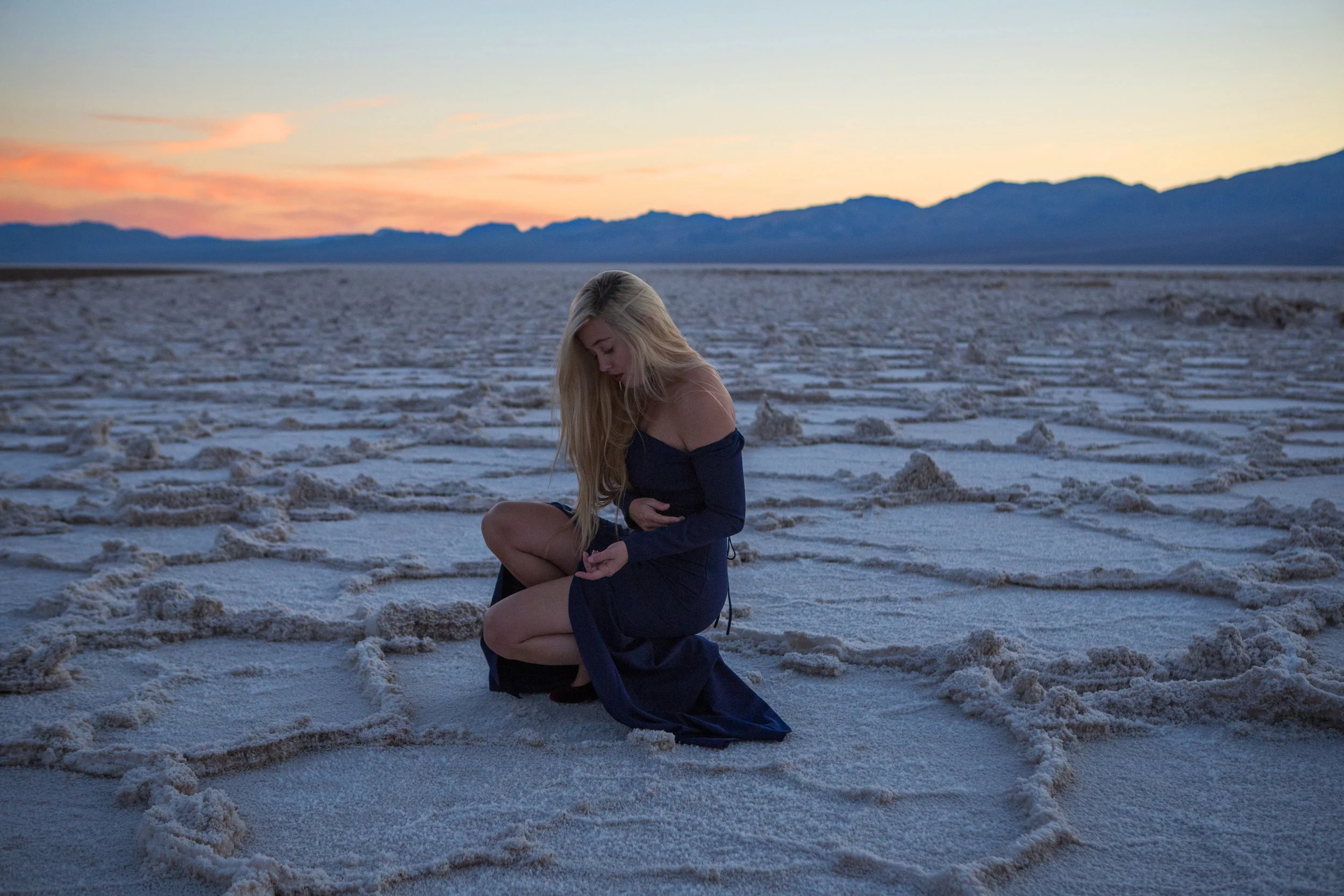 AstroBandit_FameandPartners_DeathValley_Sunset_BadwaterBasin_SaltFlats_BlueDress_3.jpg