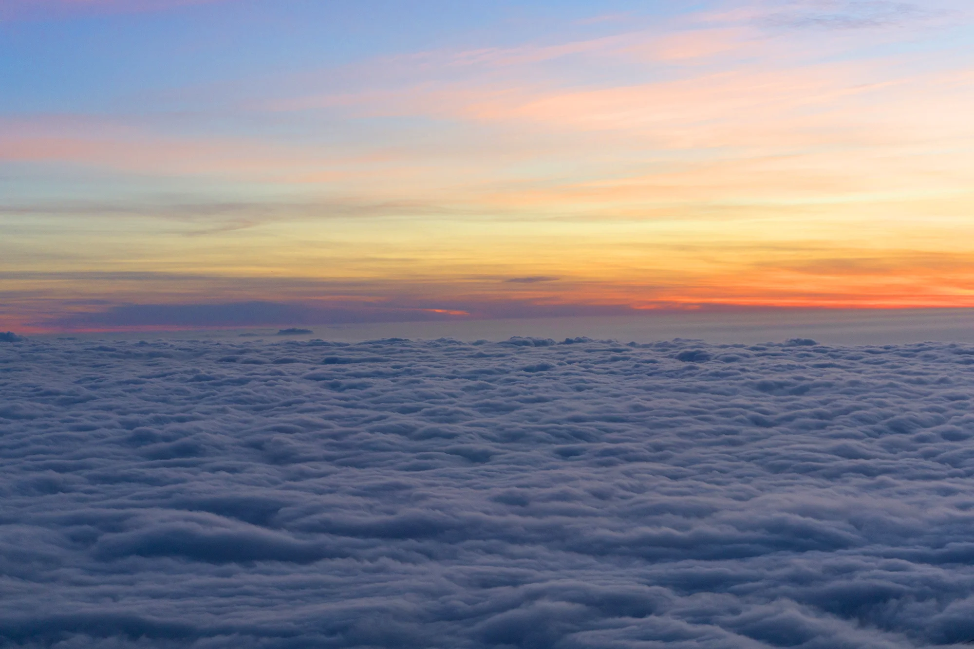 AstroBandit_JordanRose_Hollister_AboveTheClouds_Sunset_WinterStyle_11.jpg
