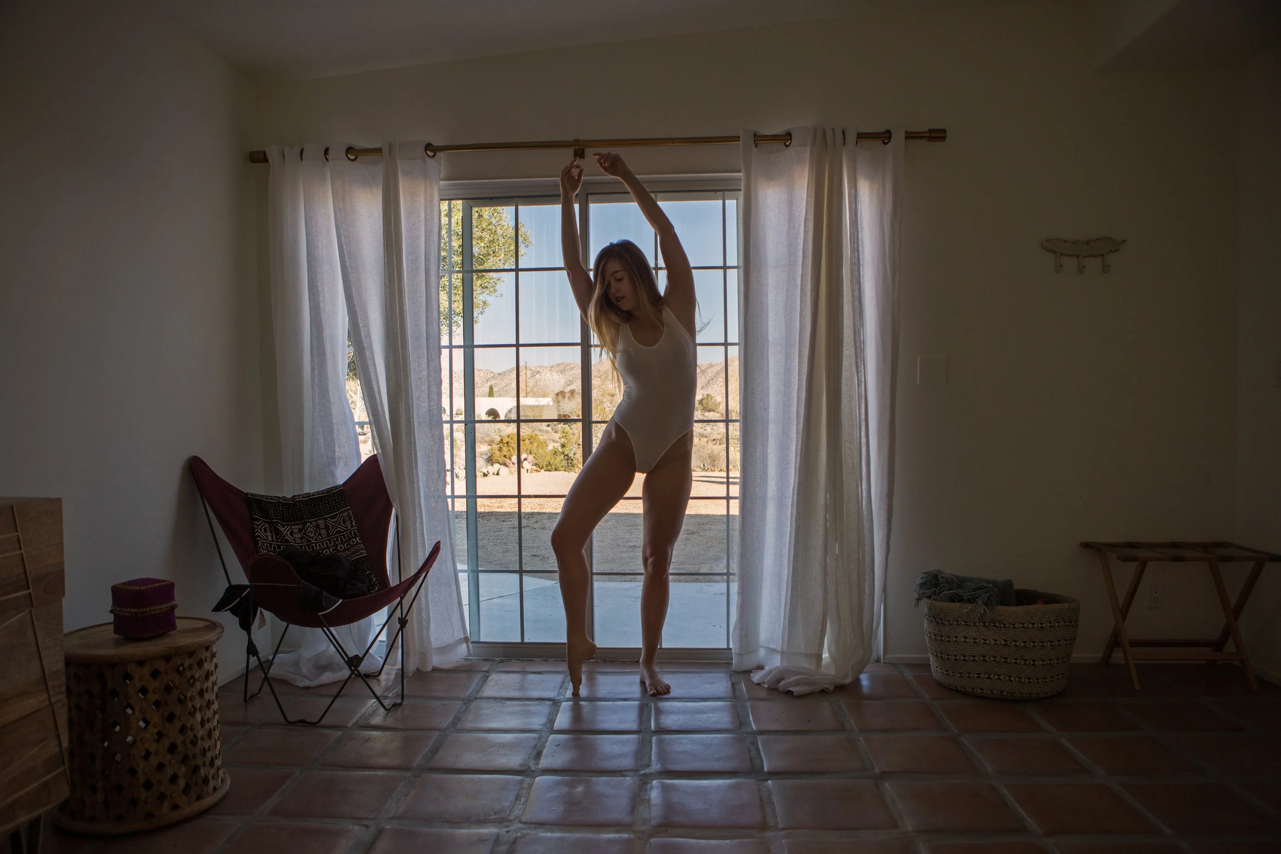 AstroBandit_JordanRose_CactusMoonRetreat_JoshuaTree_Dancing_2.jpg
