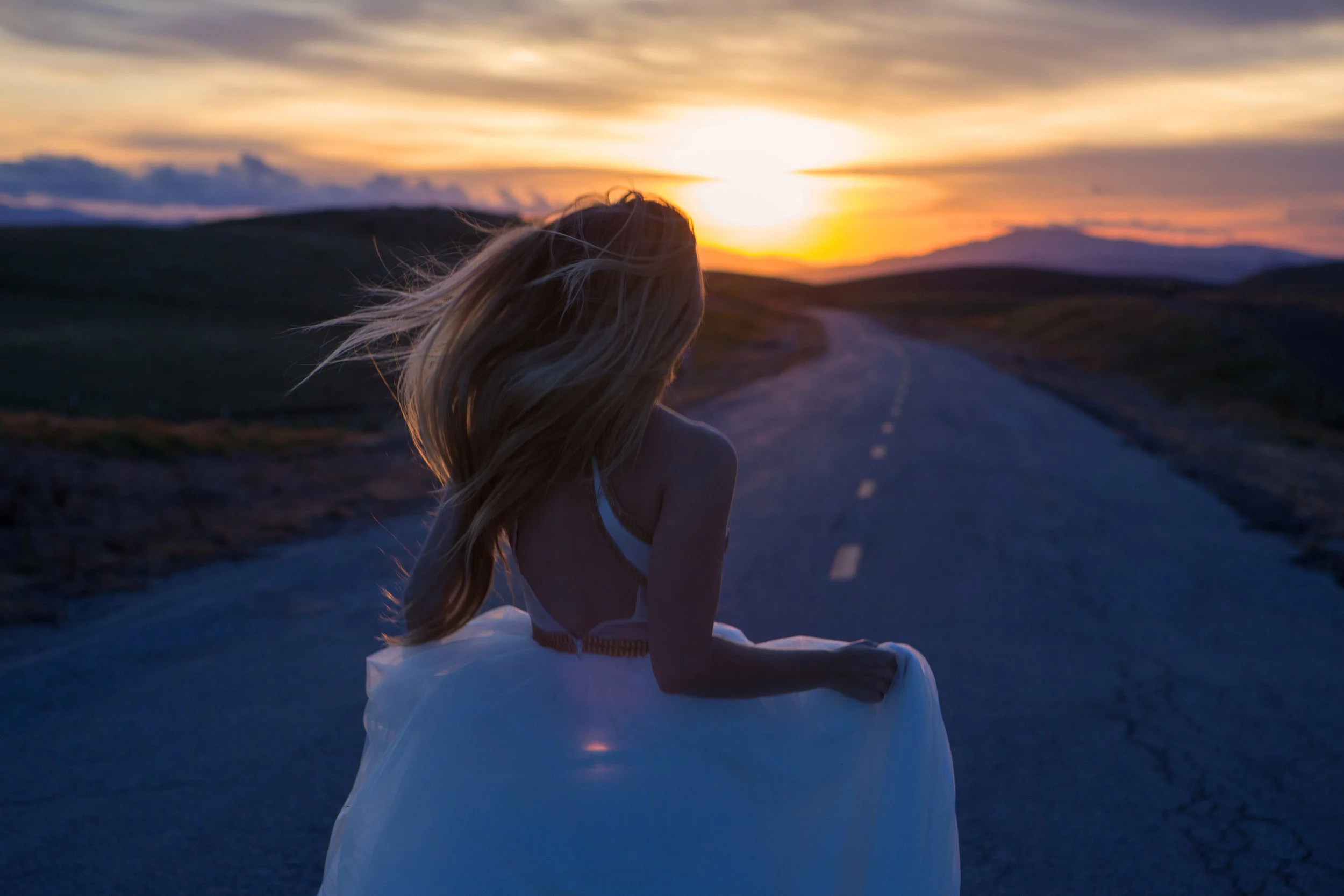 AstroBandit_MadisonJames_WhiteDress_LosPadresNationalForest_5.jpg