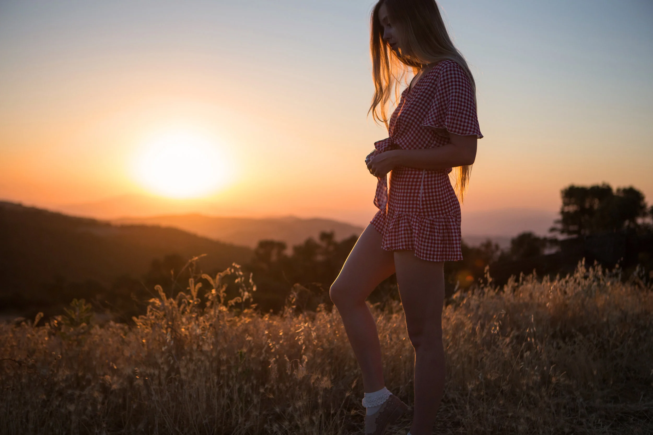 AstroBandit_ShowMeYourMuMu_Gingam_GoldenHour_6.jpg
