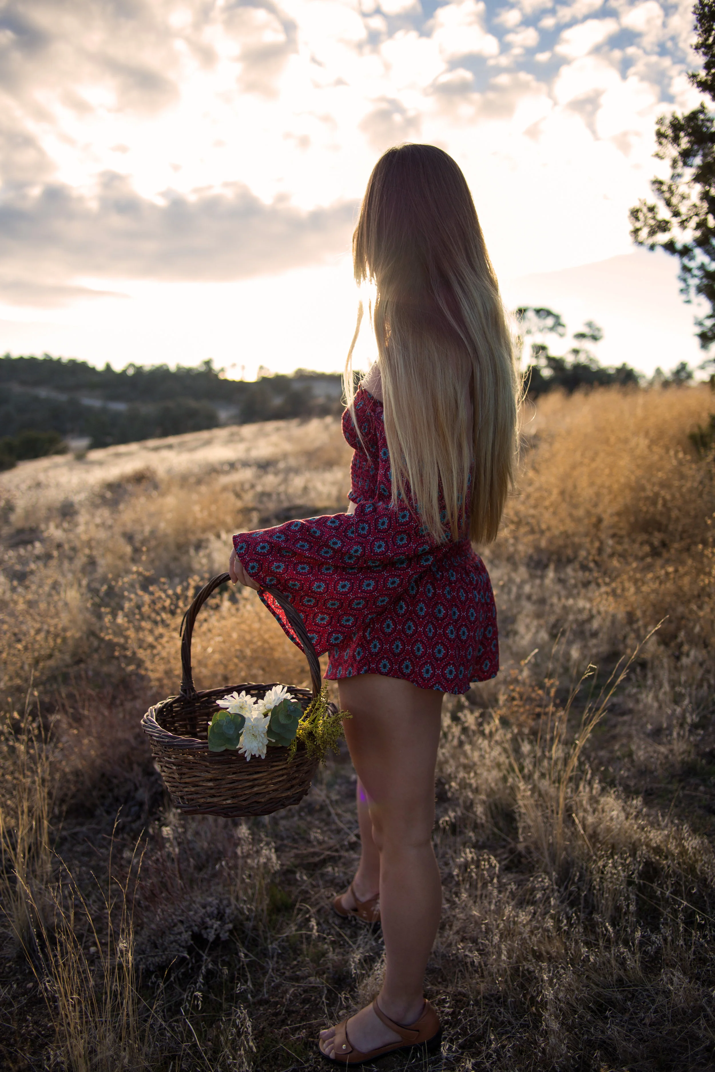 AstroBandit_JordanRose_RevereShoes_Gorjana_Meadow_SpringFashion_2018_6.jpg