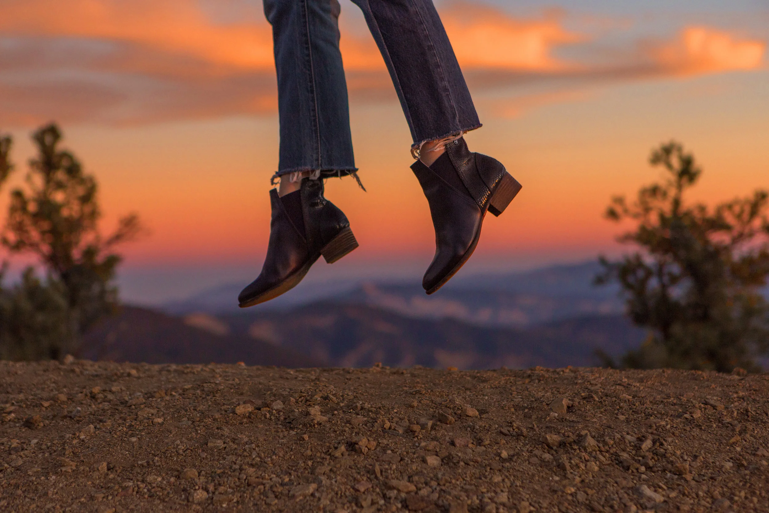 AstroBandit_JordanRose_Revere_Sunset_Bike_Ride_California_Mountains_5.jpg