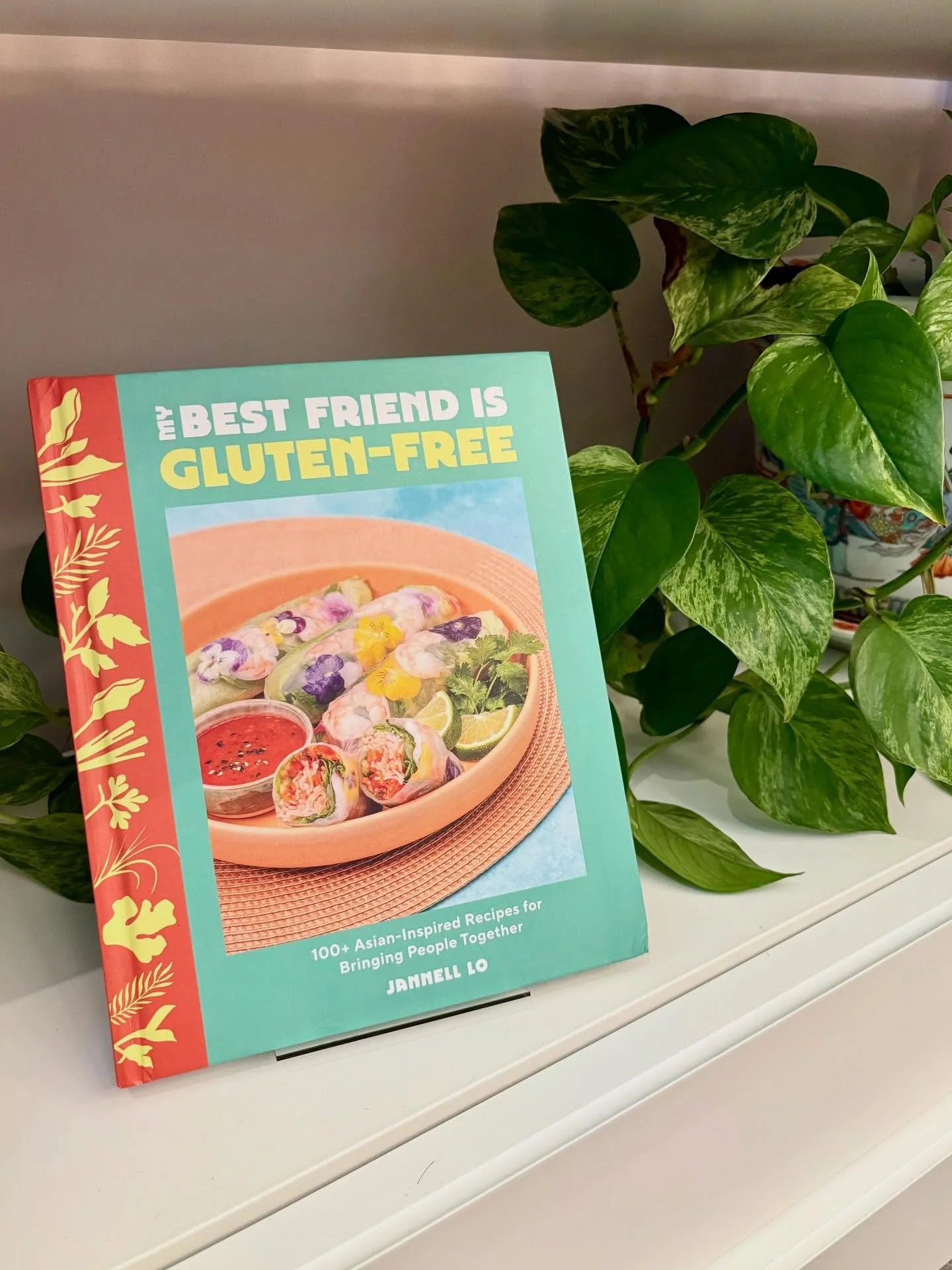 come celebrate my cookbook launch on thursday, october 23rd at @saansaancafe (vancouver)!! 
π book signing (books available for purchase on-site)
π nibblies from the cookbook 
π celebratory gf cake from @birdhousebakeshop 
π snacks and bowls fro