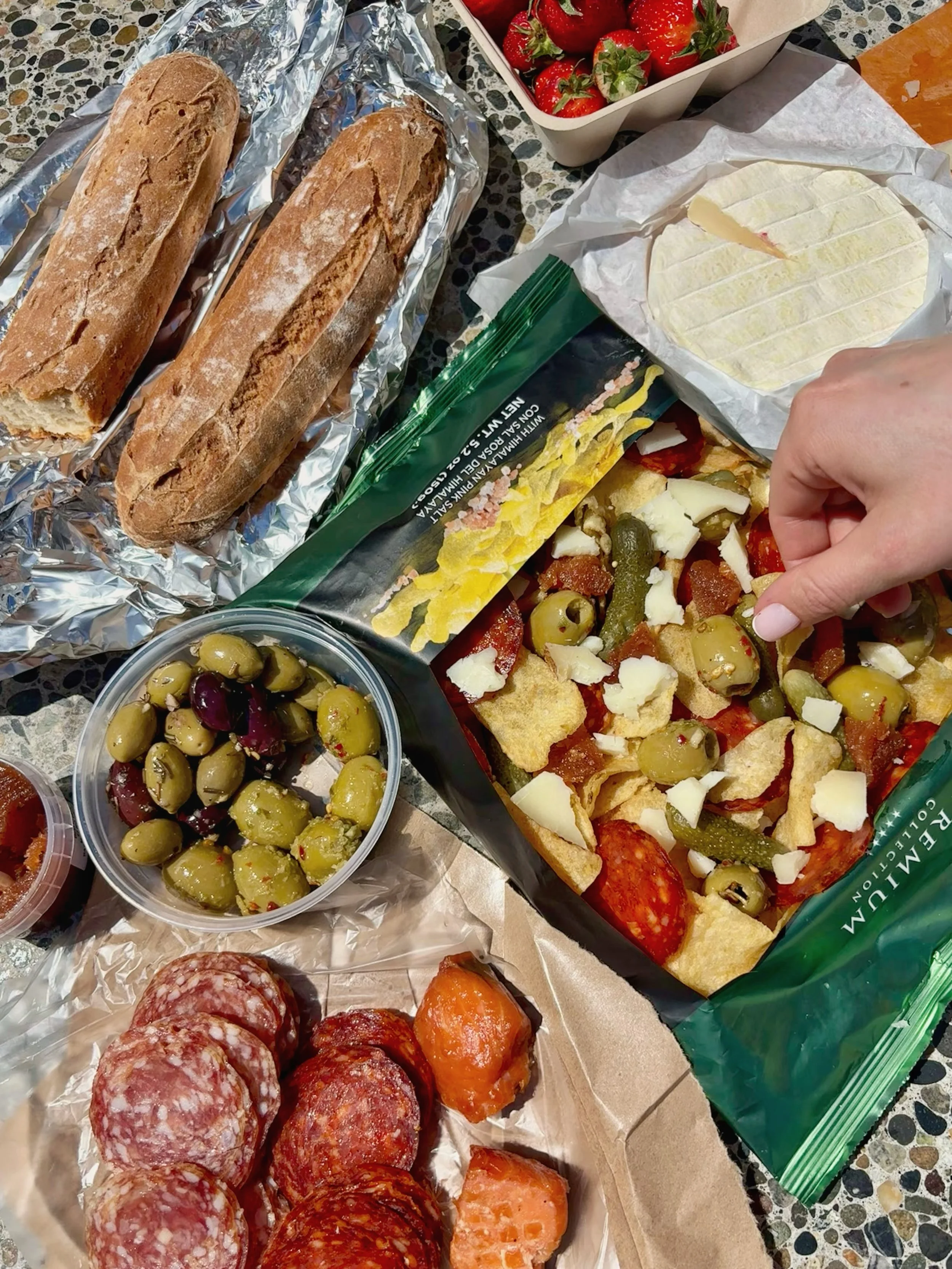 the ideal granville market haul for a charcuterie chips picnic! ☀️

for the chips:
gf chorizo 
manchego
spicy castelvetranos 
cornichons 
quince jelly

extras:
gf lemon salami 
candied salmon 
le pizy (a fave soft cheese from quebec) 
bc strawbz 
gf 