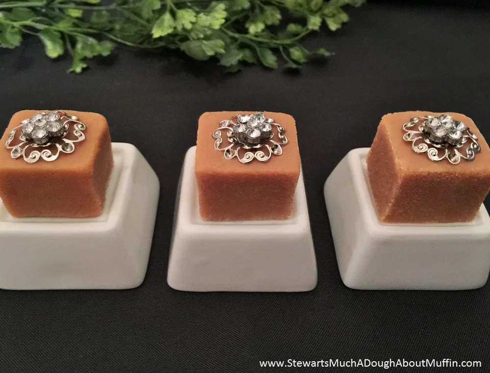 After Dinner Delight The After Dinner Delight is our individual dinner piece & the perfect addition to your elegant dining experience. Made from our small batch Highland Cream, each piece arrives in its own classic silver box with color coordinated ribbon and is suitable for dinner service in or out of the box.
