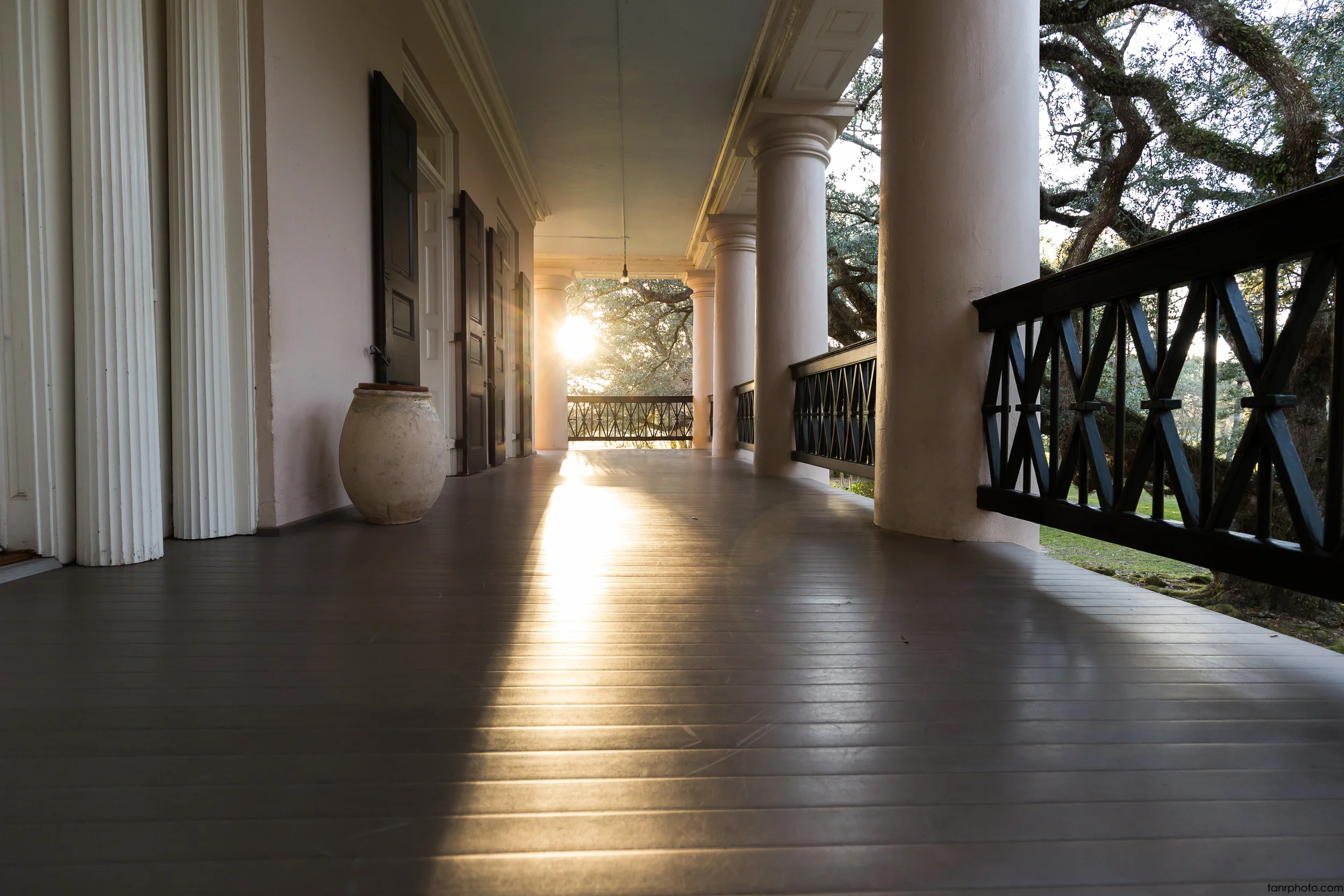 Southern Plantations near New Orleans, Louisiana  - Oak Alley and Laura Plantations