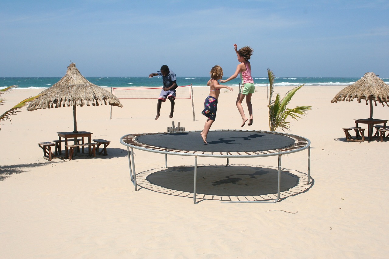 Trampolines: fun and educational - Image Credit: cotrim/pixabay