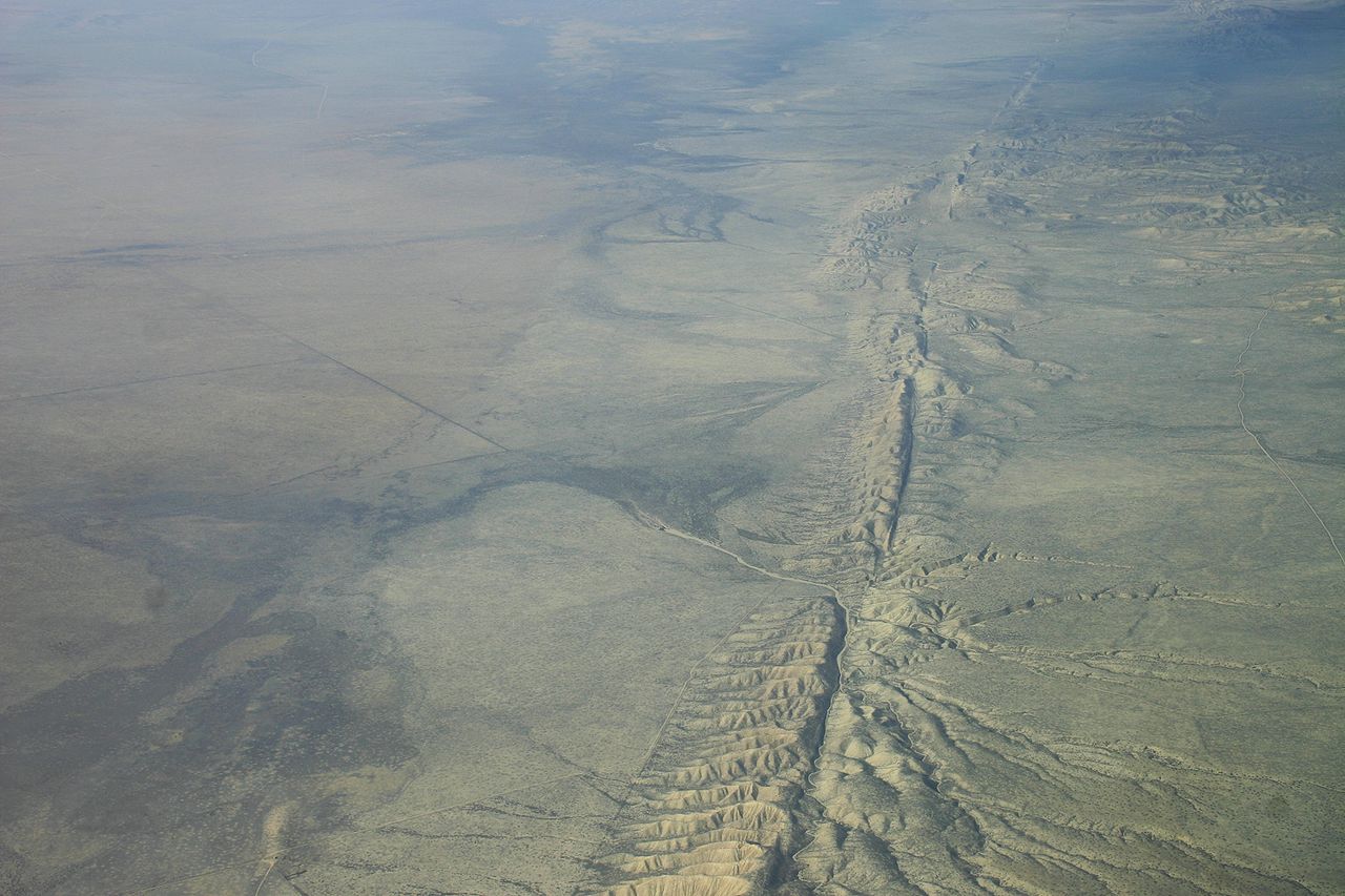 San Andreas Fault in the Carrizo Plain, aerial view from 8,500 feet altitude. - Image Credit: Ikluft/WikimediaCommons