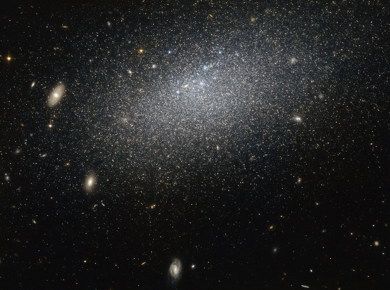 Image Credit: NASA/ESA