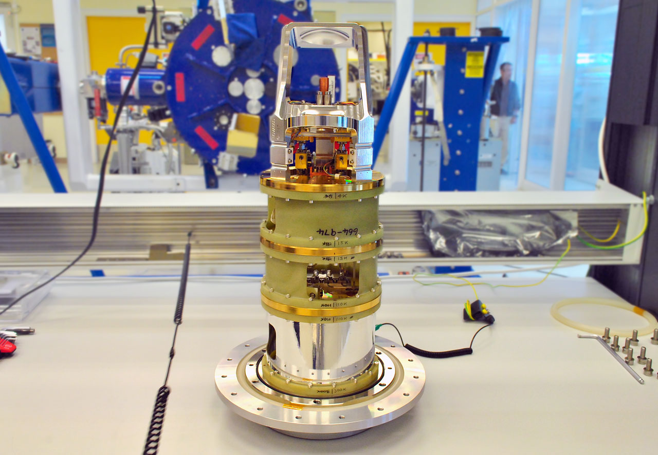 Band 5 receiver integrated with receivers for all the other current ALMA Bands (3 to 10). – Image Credit: ALMA (ESO/NAOJ/NRAO), N. Tabilo