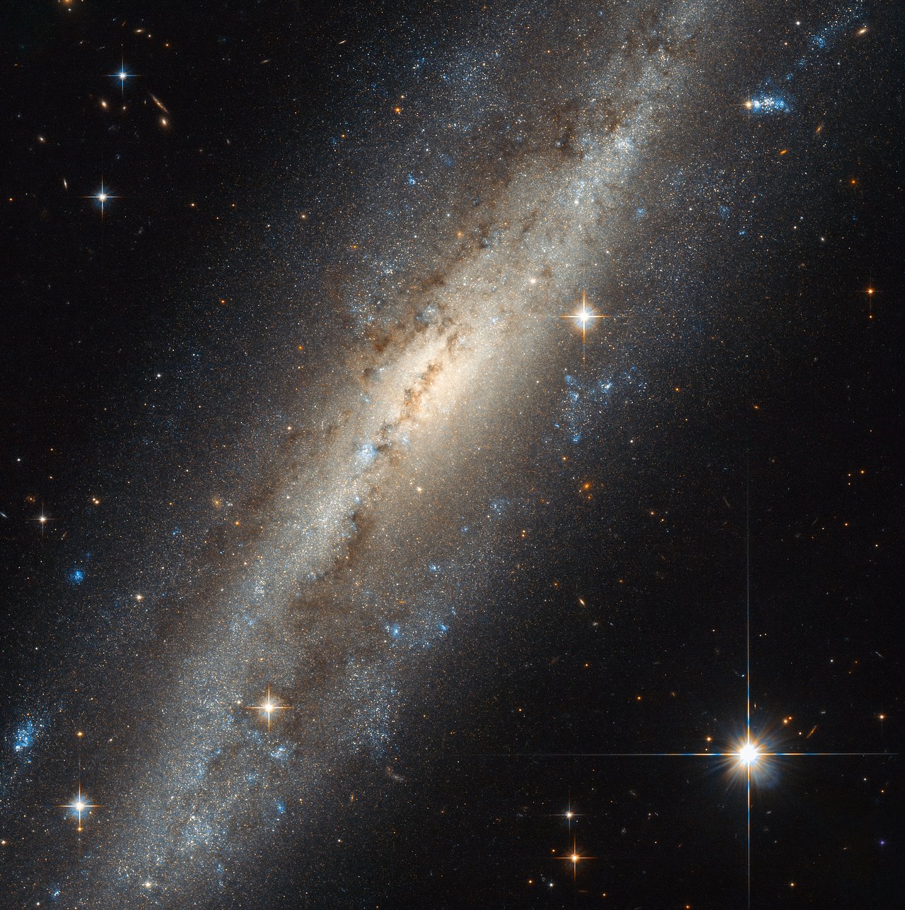 Image Credit: ESA/Hubble & NASA