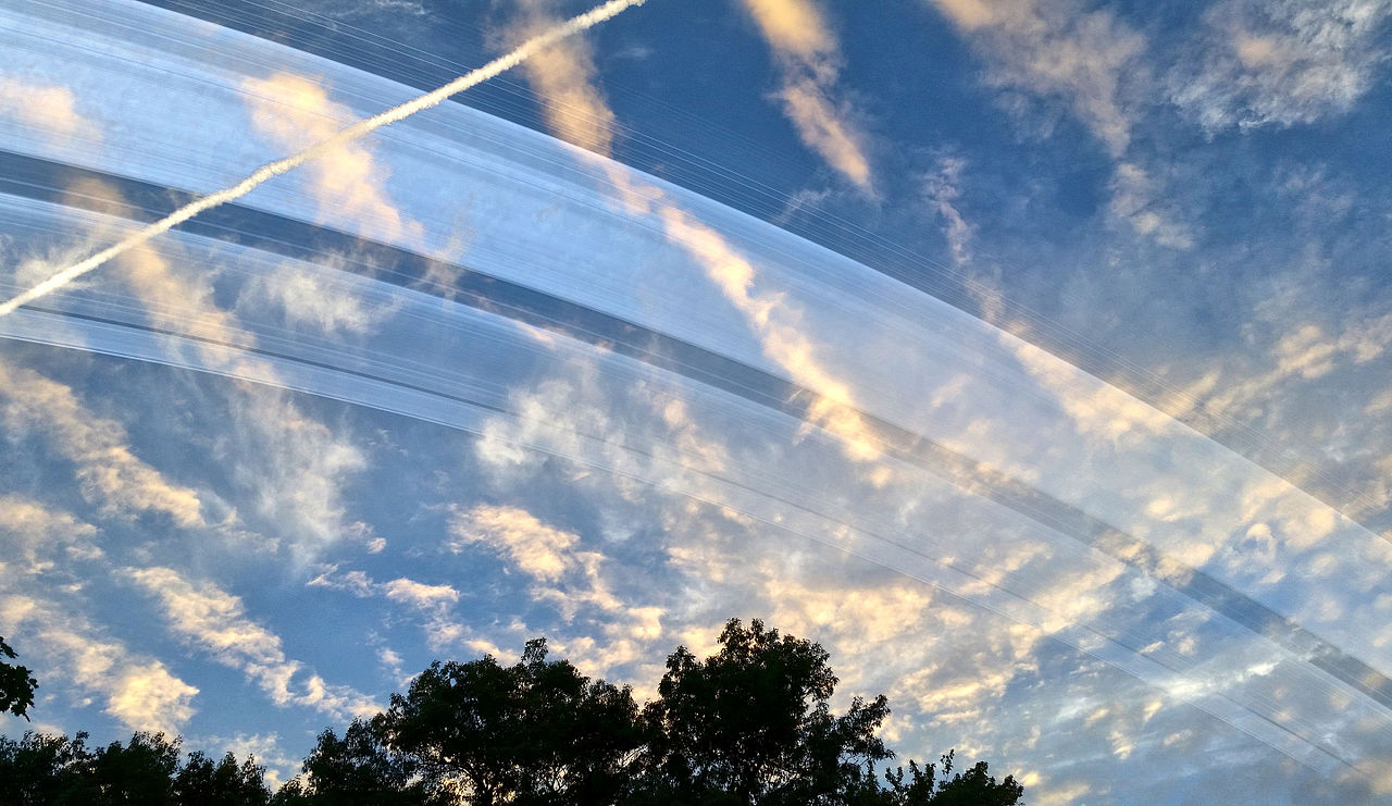 Earth’s Rings from New Hampshire. - Image Credit: Kevin Gill (CC BY-SA 2.0)