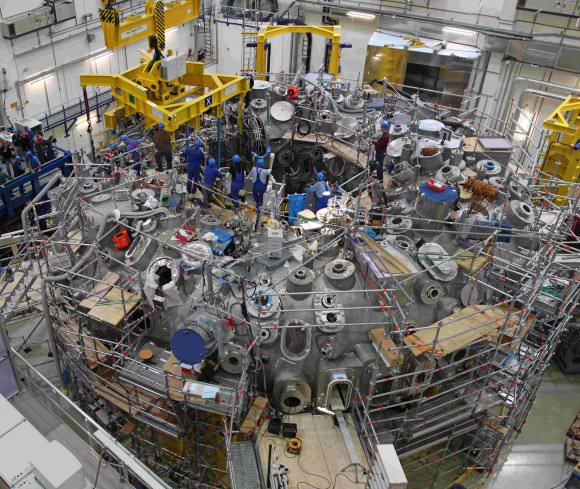 Karlsruhe Institute of Technology’s Wendelstein 7-X (W7X) stellarator. - Image Credit: Max-Planck-Institut für Plasmaphysik, Tino Schulz (CC BY-SA 3.0)