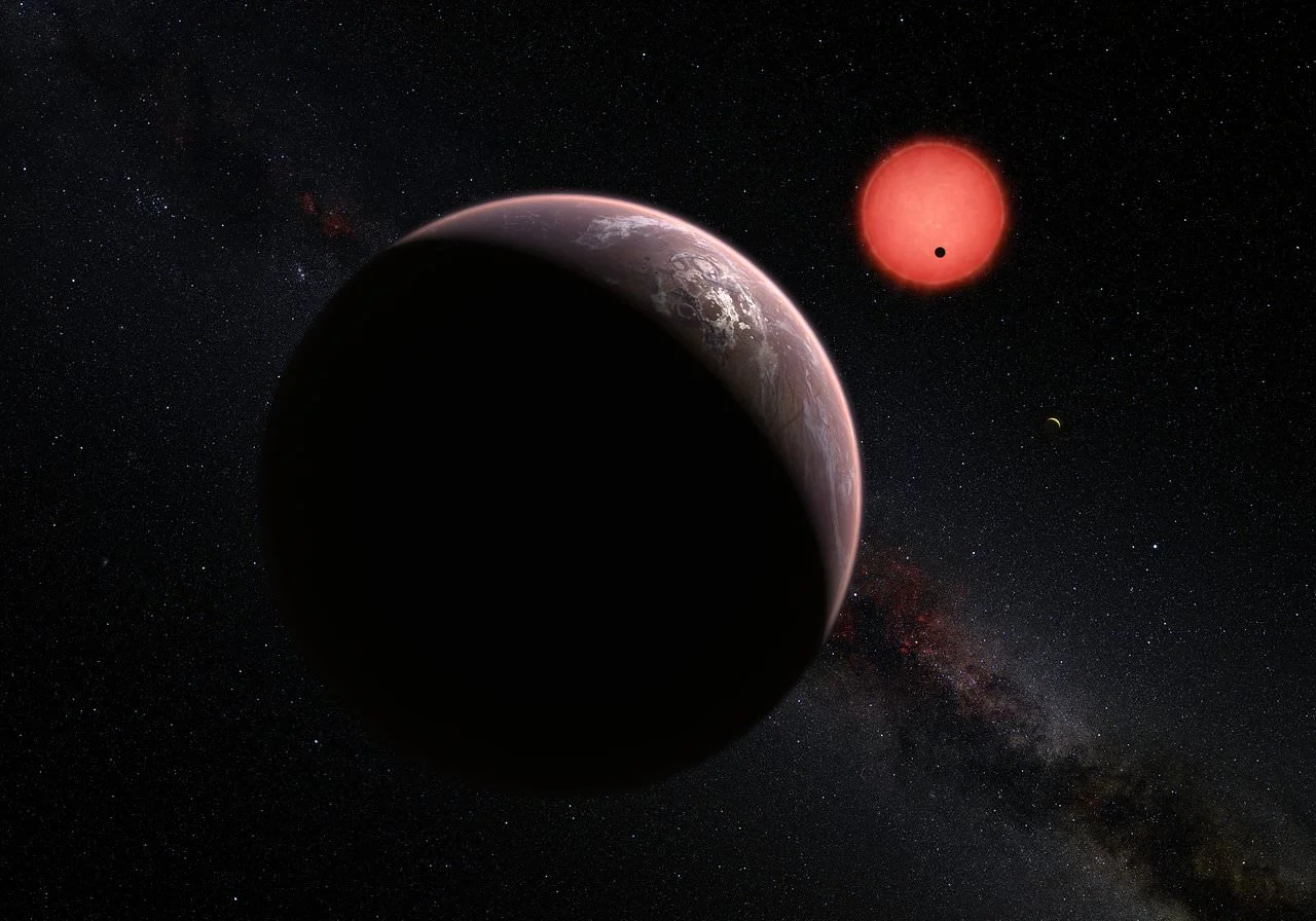 Multiple survey have revealed evidence of rocky planets orbiting a red dwarf stars, raising questions about their habitability. - Image Credit: ESO/M. Kornmesser/N. Risinger (skysurvey.org).
