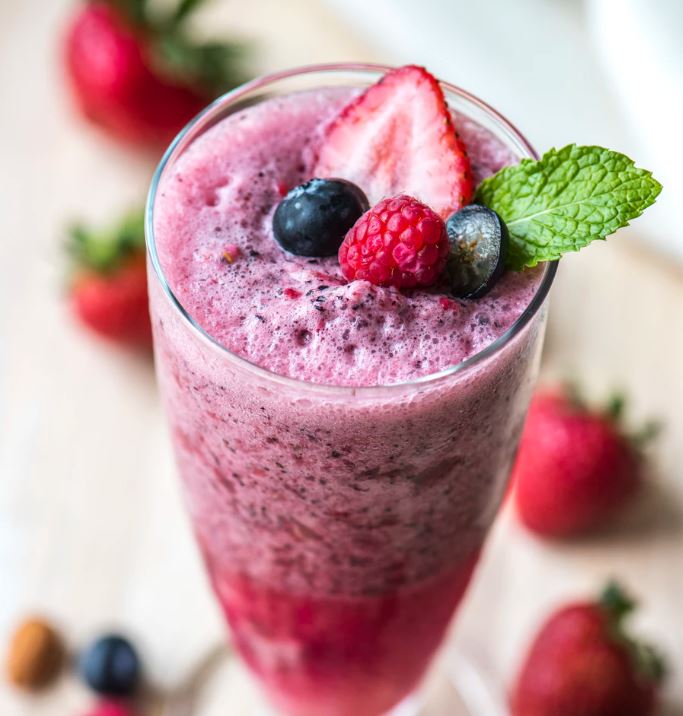 Smoothies may have unhealthy ingredients added, while juices lose the good bits found in whole fruit. - Image Credit: rawpixel via Unsplash