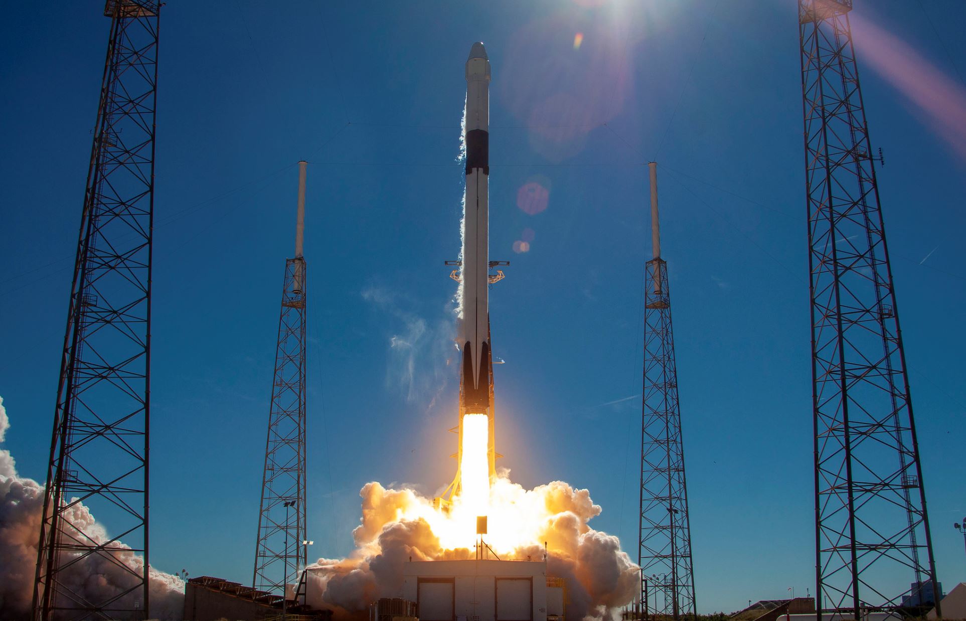 Falcon 9 launch - Image Credit: SpaceX via Flickr