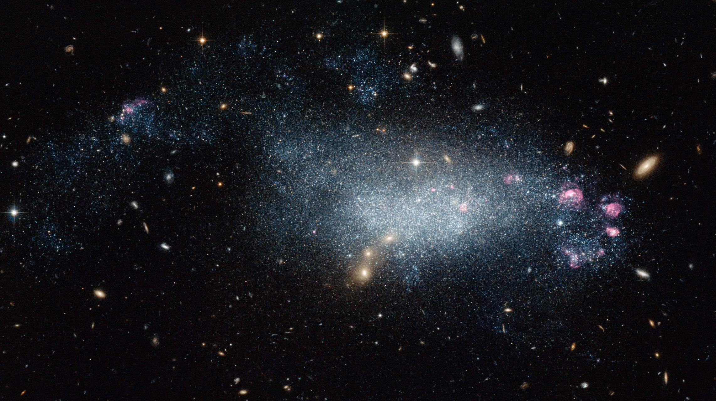 Image Credit: NASA, ESA via spacetelescope.org