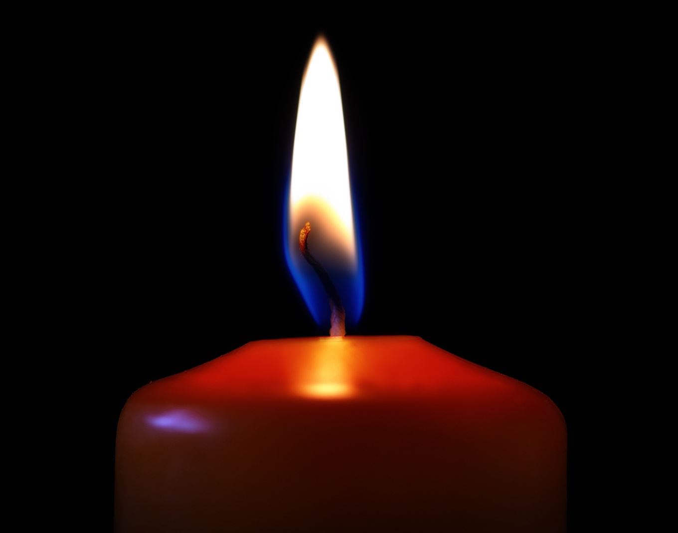 Hold your finger close to the flame and it will burn. Swipe it through quickly and you won’t feel much. Similarly, passing through a large rotating black hole, you are more likely to come out the other side unharmed. - Image Credit: fotoblend via Pixabay