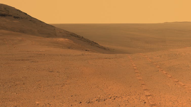 Opportunity outside Endeavour crater. - Image Credit: NASA/JPL-Caltech/Cornell/Arizona State Univ.